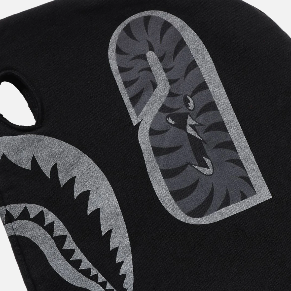 SKELETON SHARK HEAVY WASHED CROPPED FIT FULL ZIP HOODIE - BLACK - Image 5