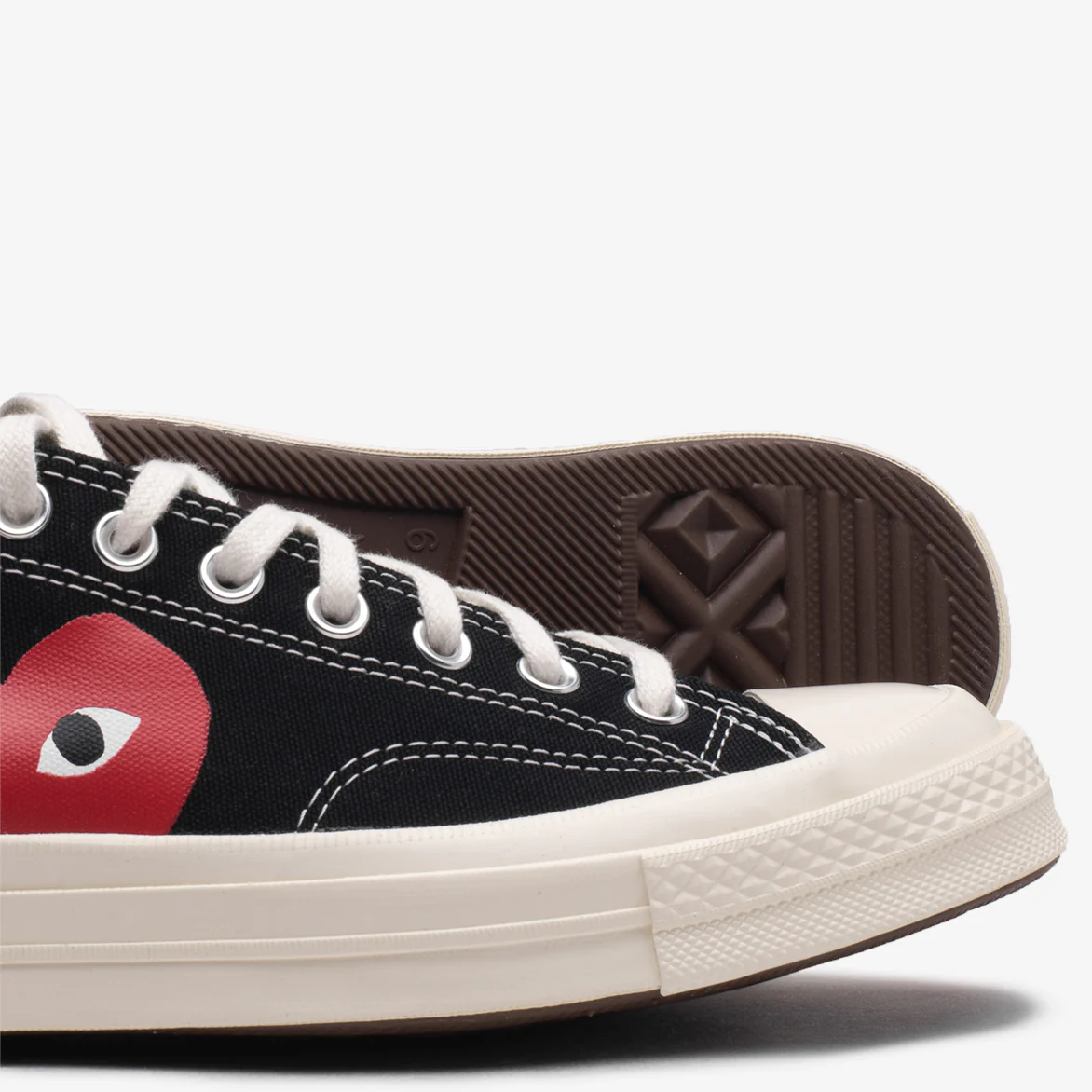 CDG PLAY X CONVERSE CHUCK TAYLOR ALL STAR '70 OX - BLACK - Image 4