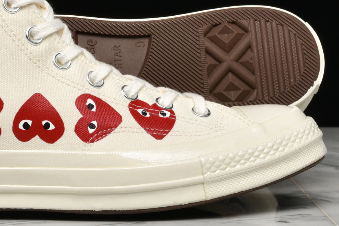 CDG PLAY X CONVERSE MULTI HEART CHUCK 70 HI - WHITE - Image 4