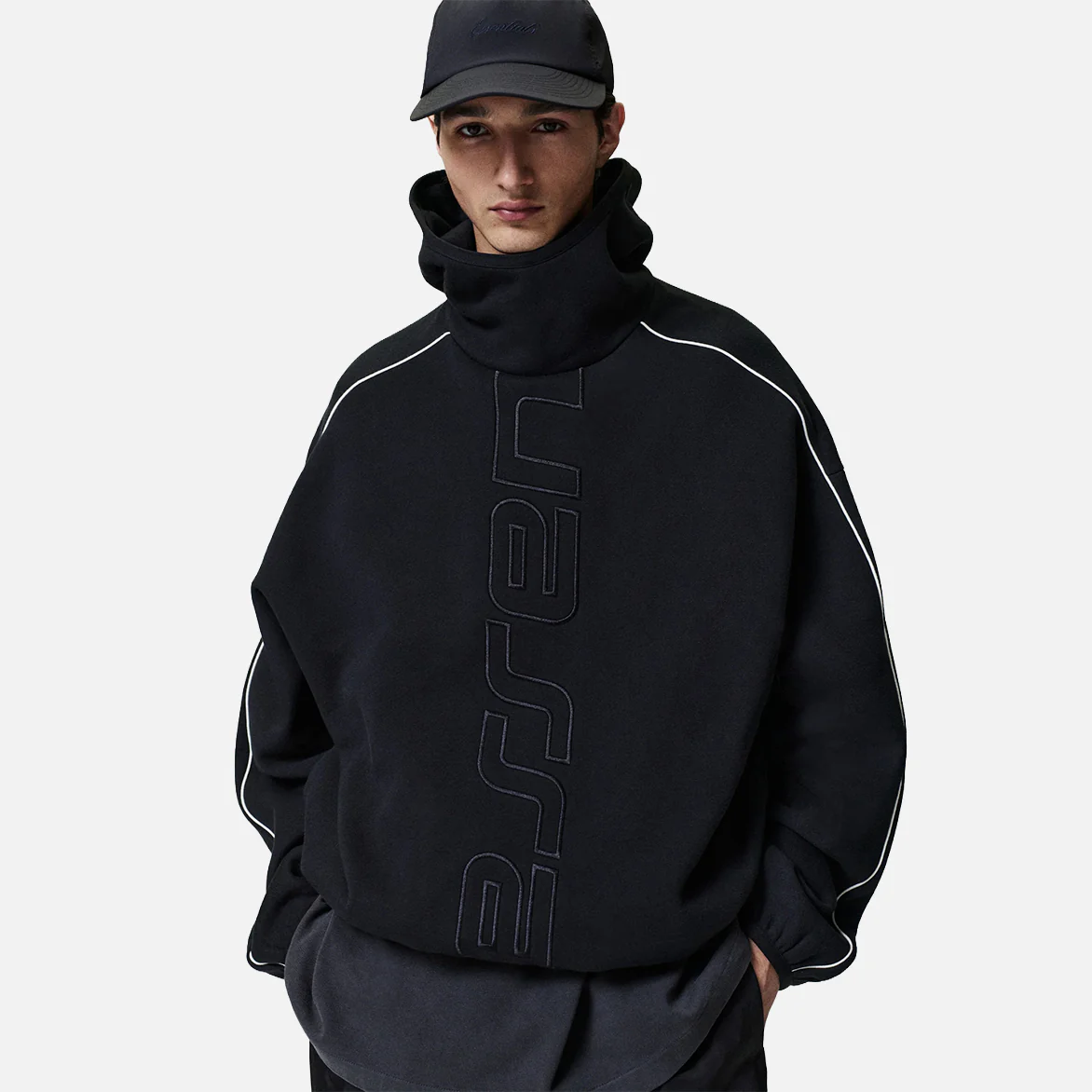 ACTIVE TRACE MODERN FLEECE HOODIE - VINTAGE BLACK - Image 3