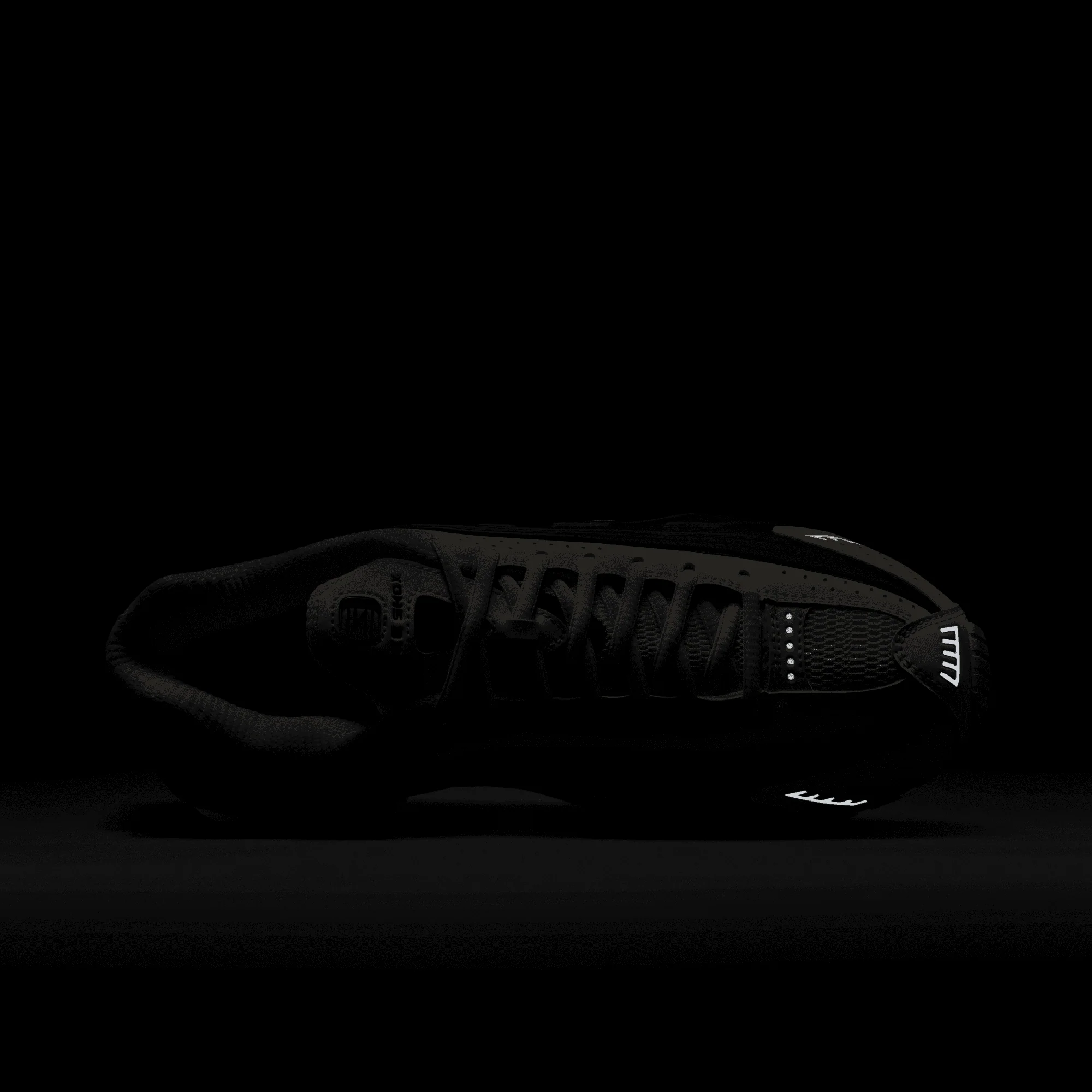WMNS SHOX R4 - SAIL / BLACK / FAUNA BROWN - Image 11