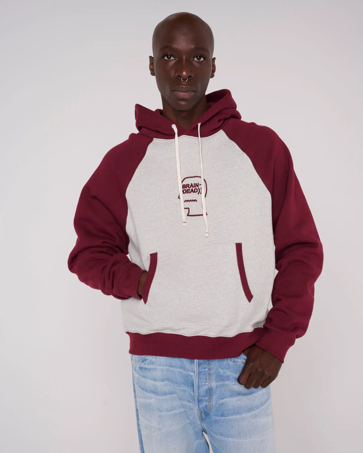 FLEECE LOGO HEAD RAGLAN HOODIE - OATMEAL MAROON - Image 4
