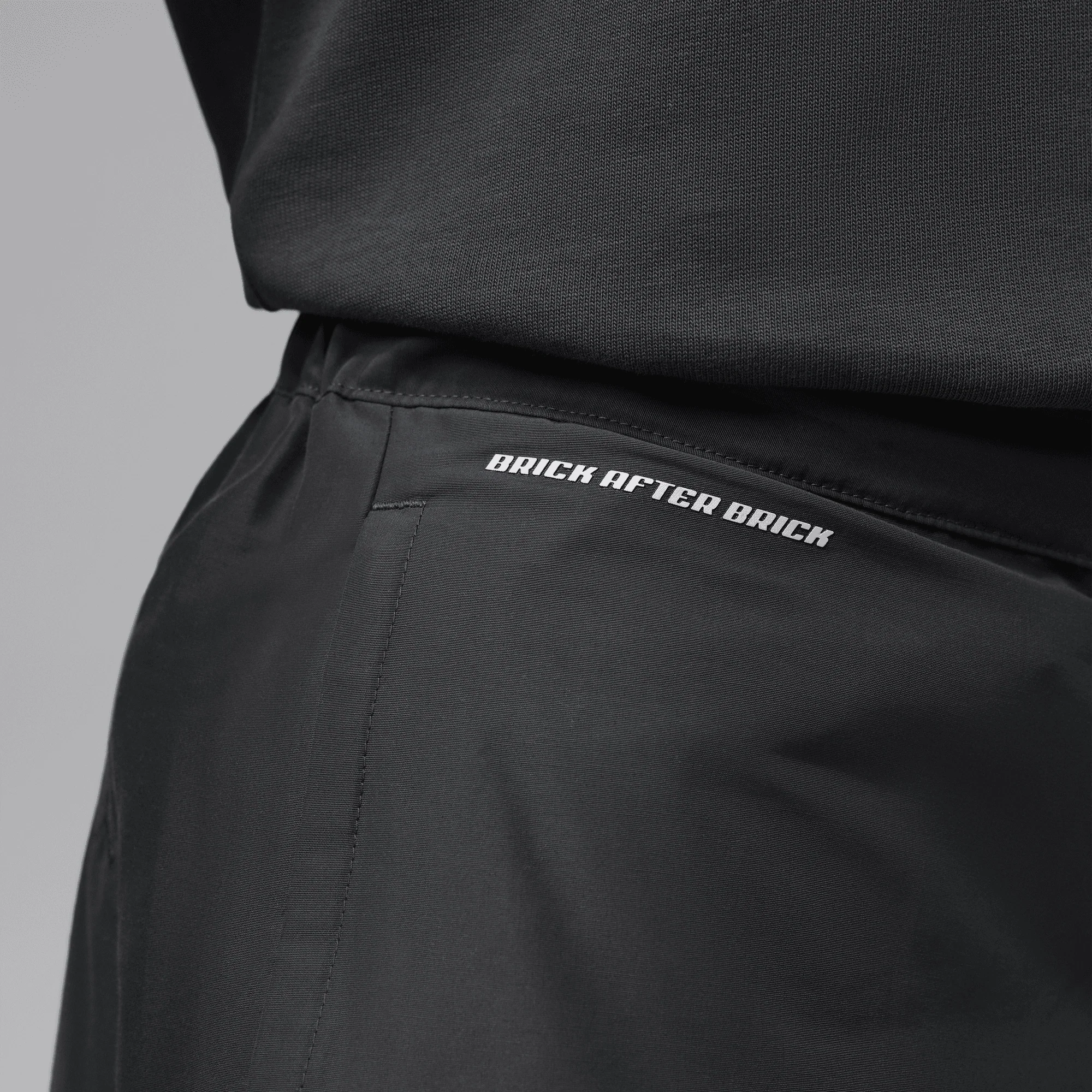 BIKE AIR X NIGEL SYLVESTER X JORDAN "BRICK AFTER BRICK" BIKE SHORTS - ANTHRACITE - Image 4