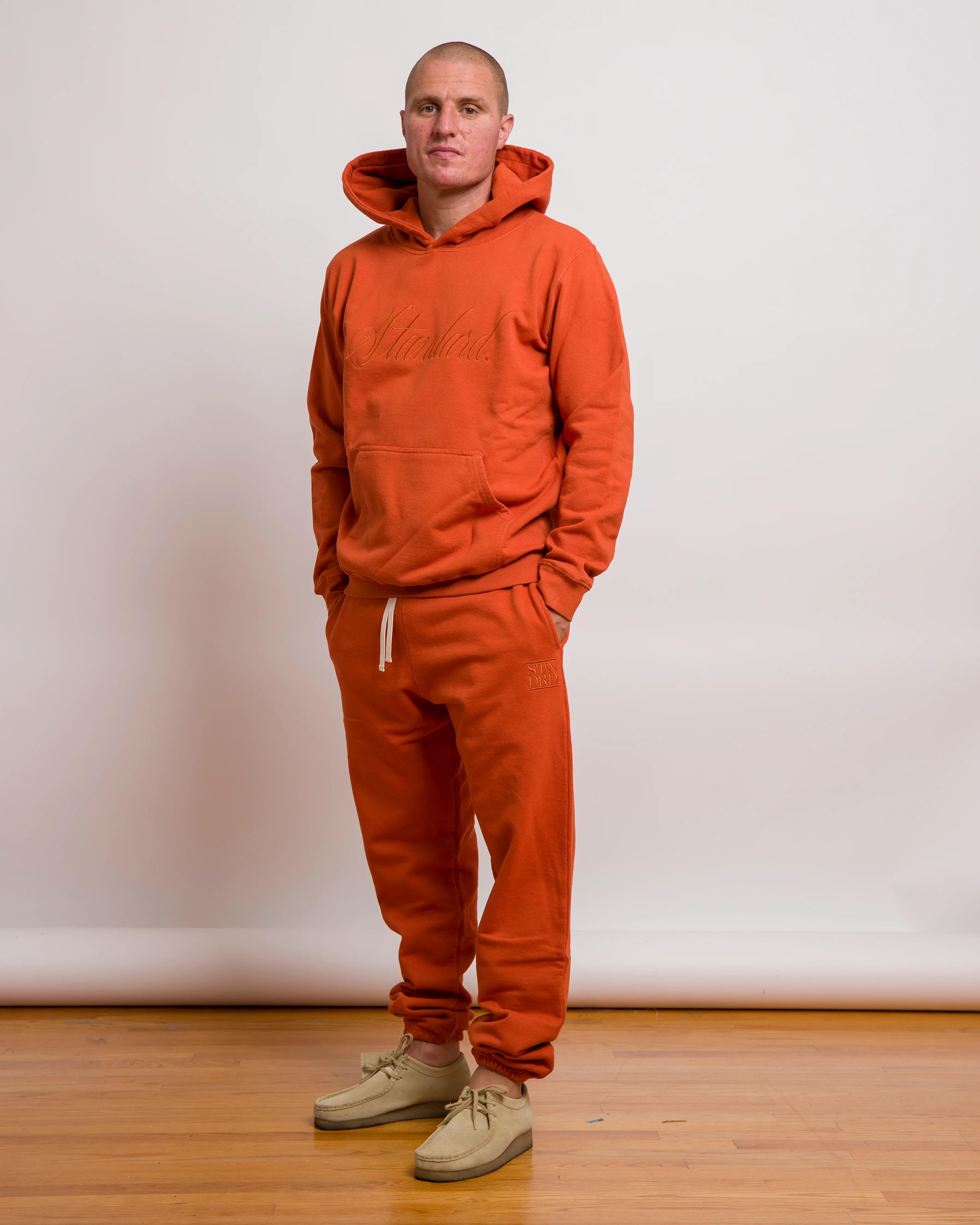 BJ BETTS X STANDARD ISSUE HOODIE - RUST - Image 3