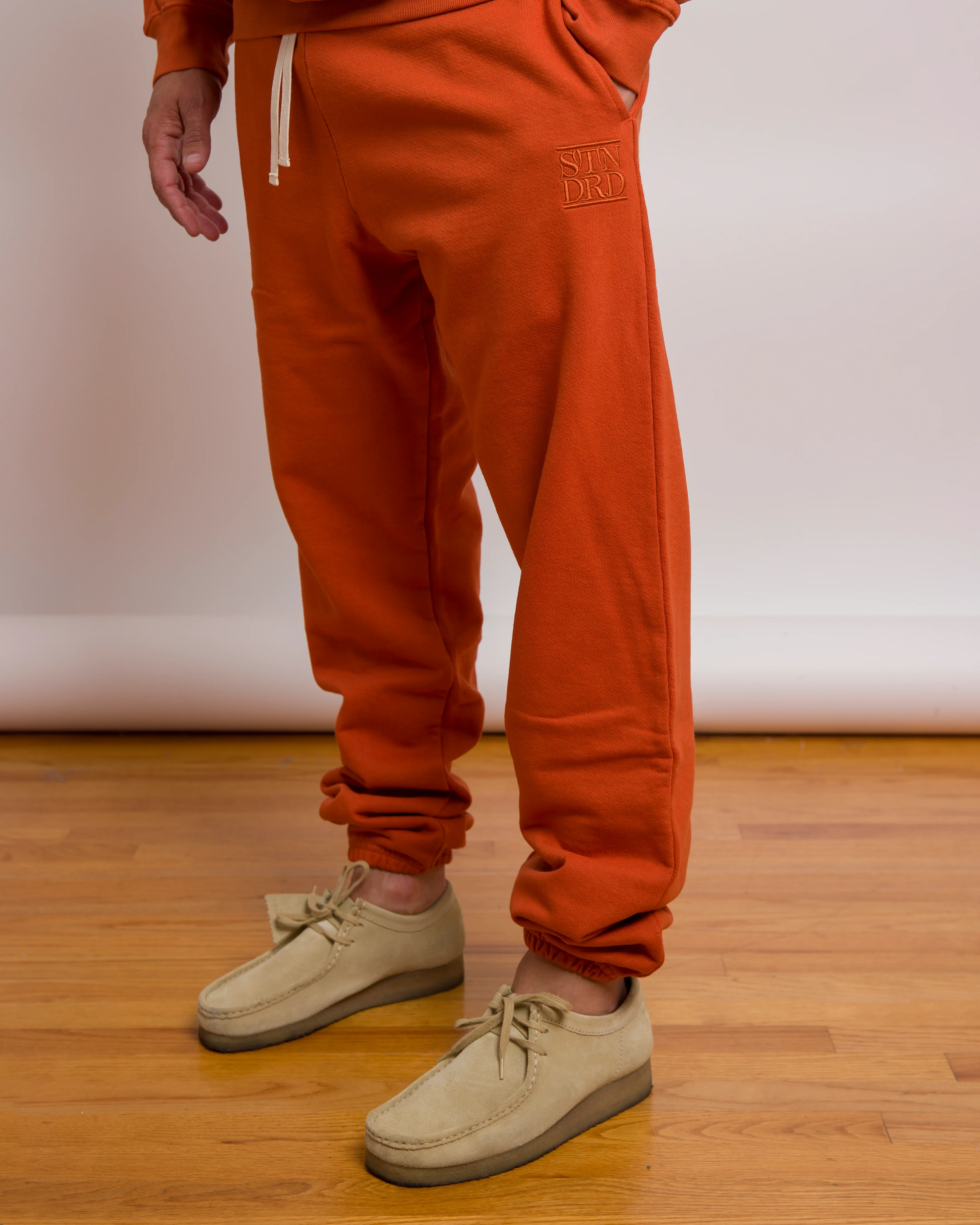 BJ BETTS X STANDARD ISSUE SWEATPANT - RUST - Image 2