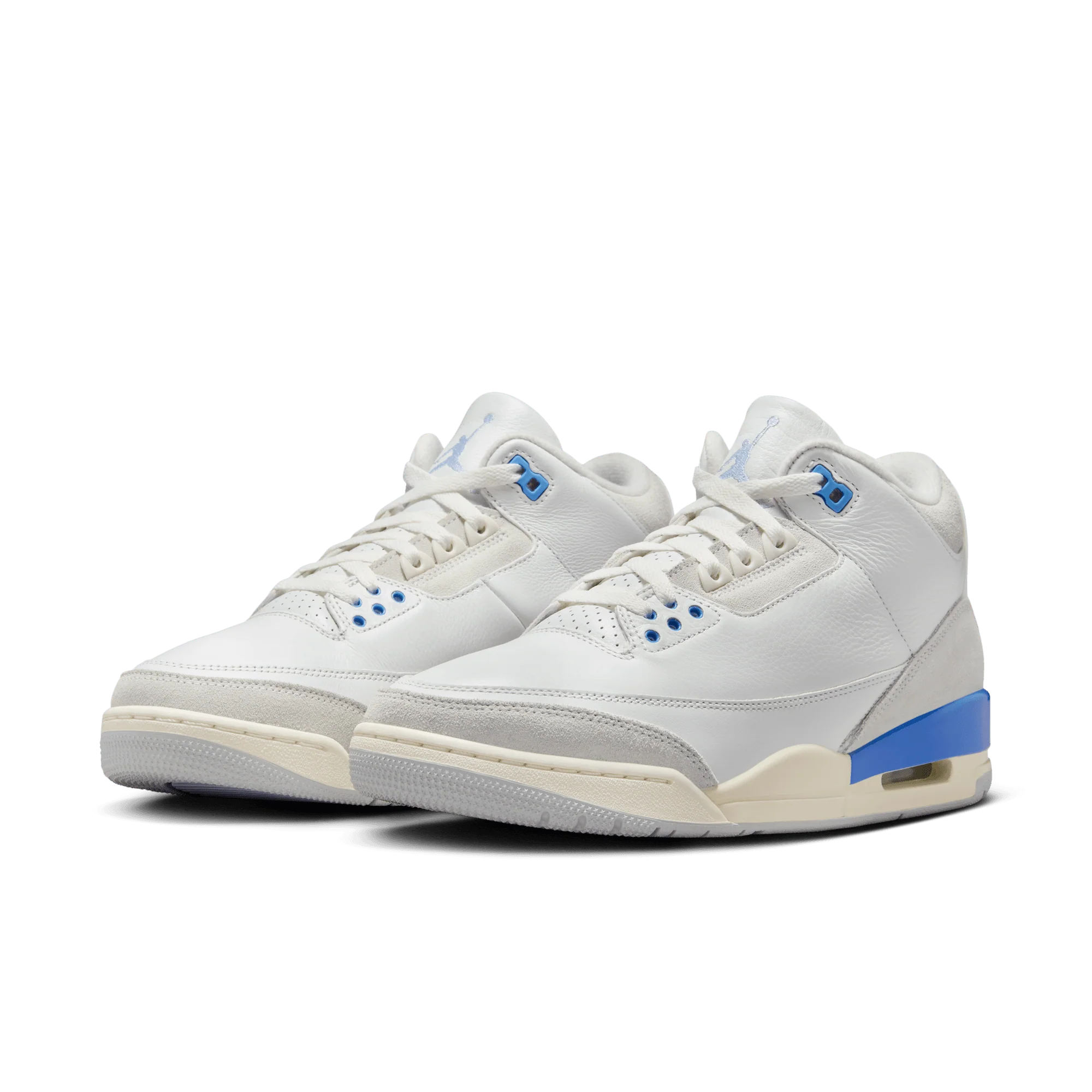 AIR JORDAN 3 RETRO "LUCKY SHORTS" - Image 2