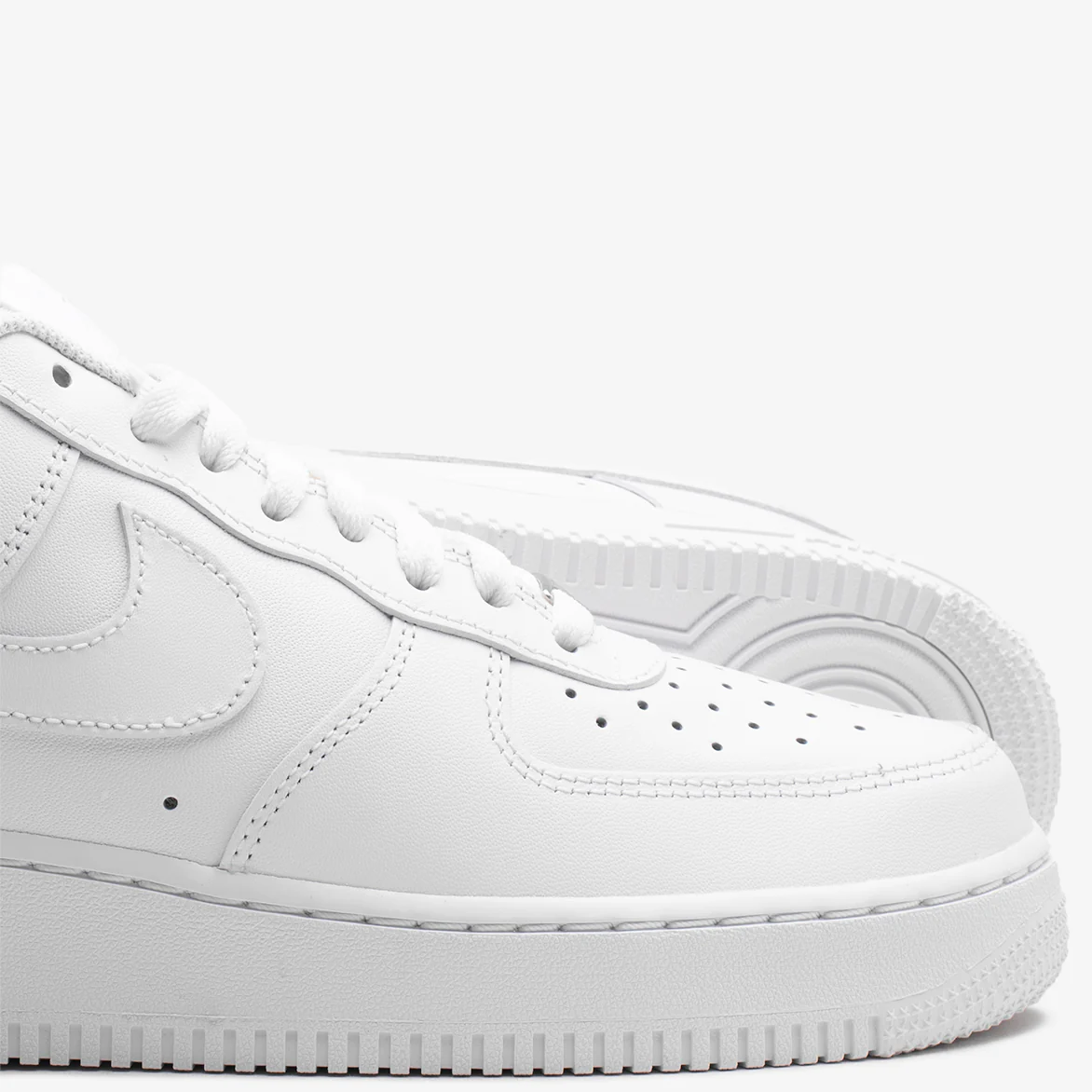 AIR FORCE 1 LOW '07 - WHITE / WHITE - Image 4