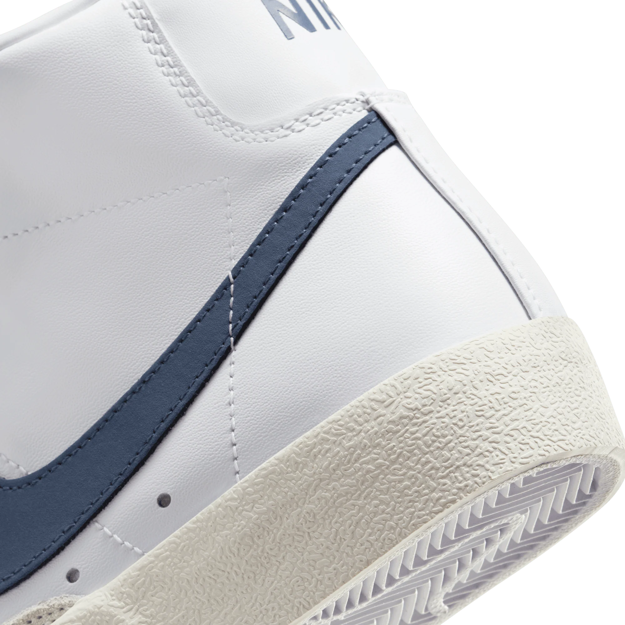 WMNS BLAZER MID`77 - DIFFUSED BLUE - Image 11