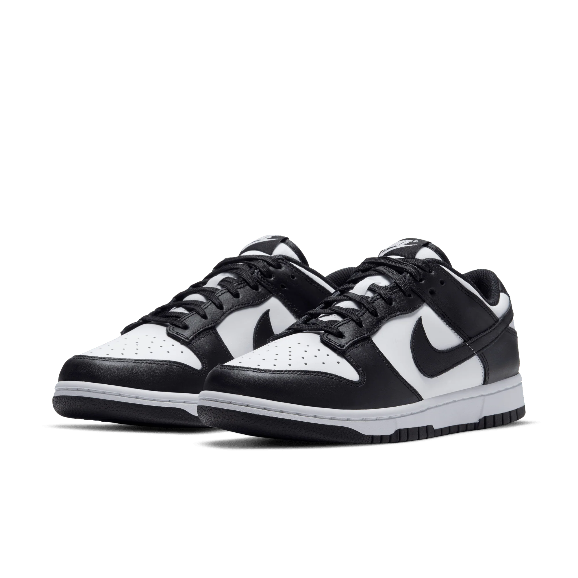 WMNS DUNK LOW "PANDA" - Image 3