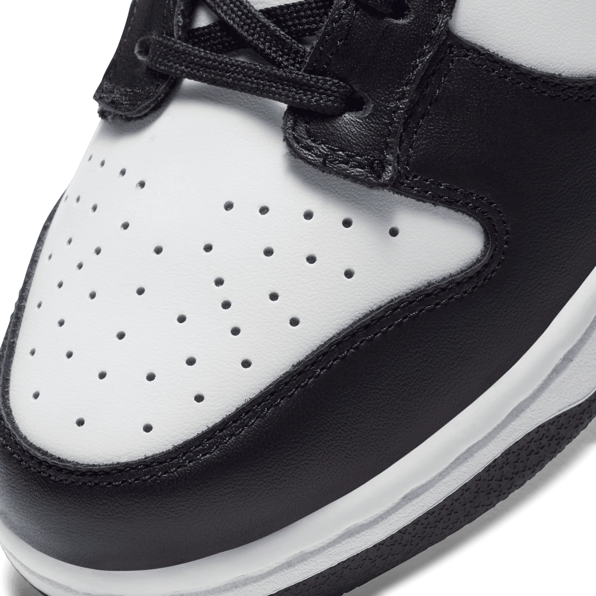 WMNS DUNK LOW "PANDA" - Image 9
