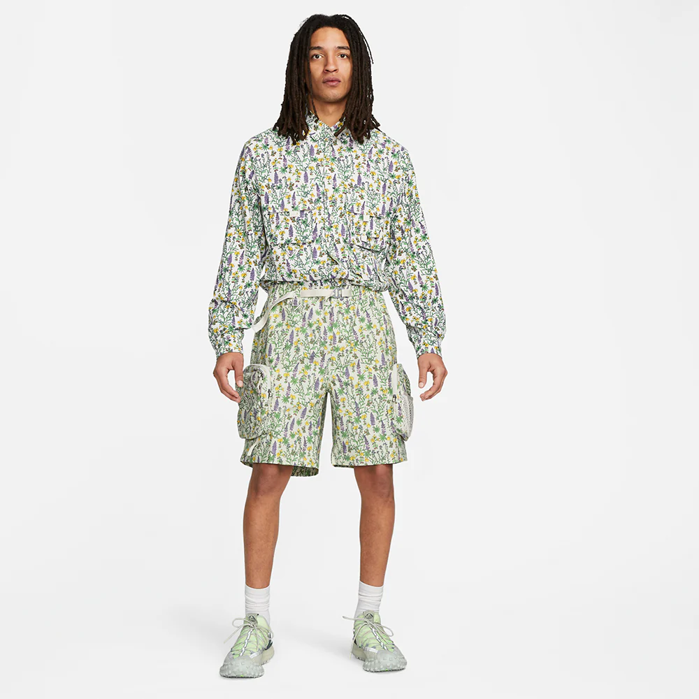 NIKE ACG FLORAL CARGO SHORT - Image 7