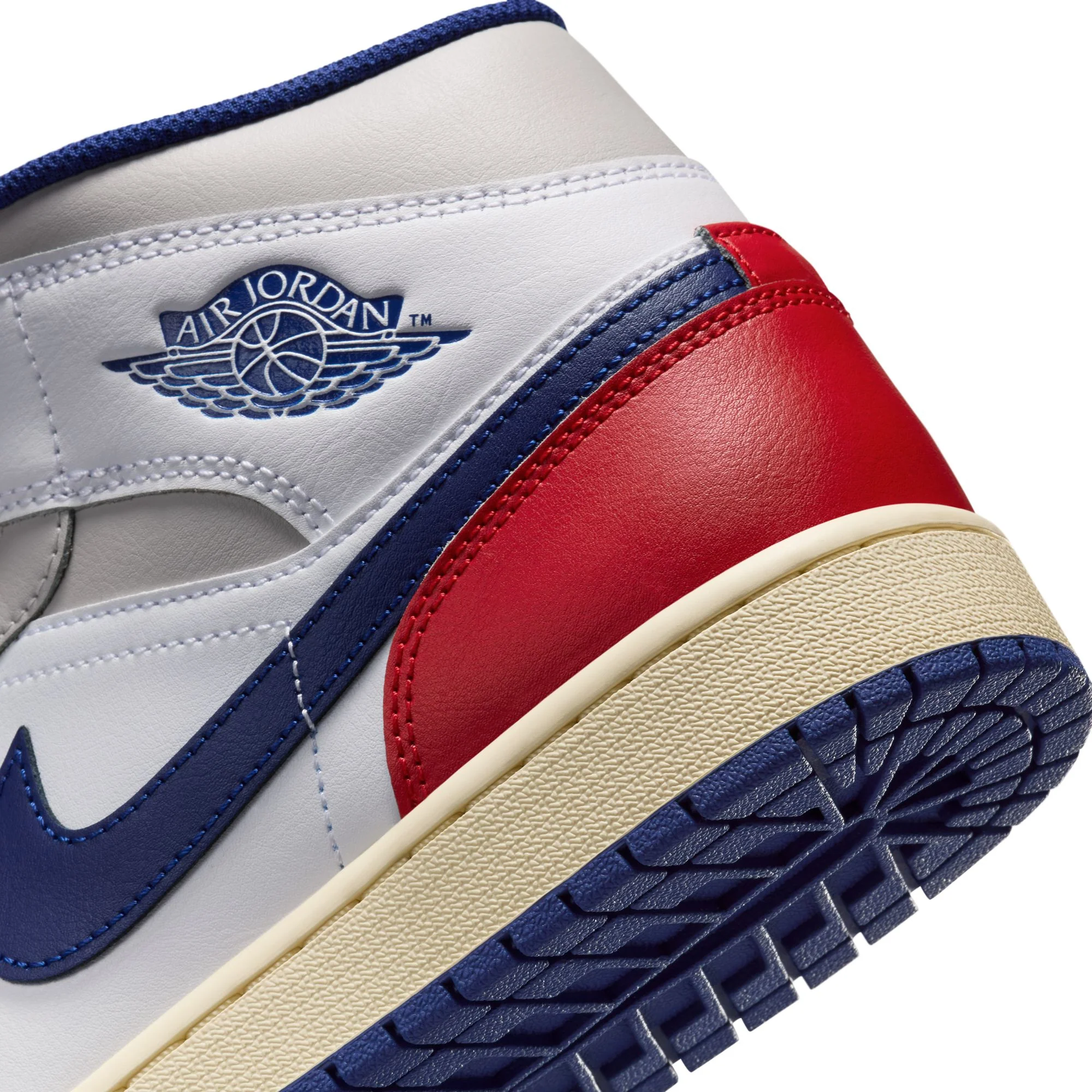 AIR JORDAN 1 MID "USA" - Image 8