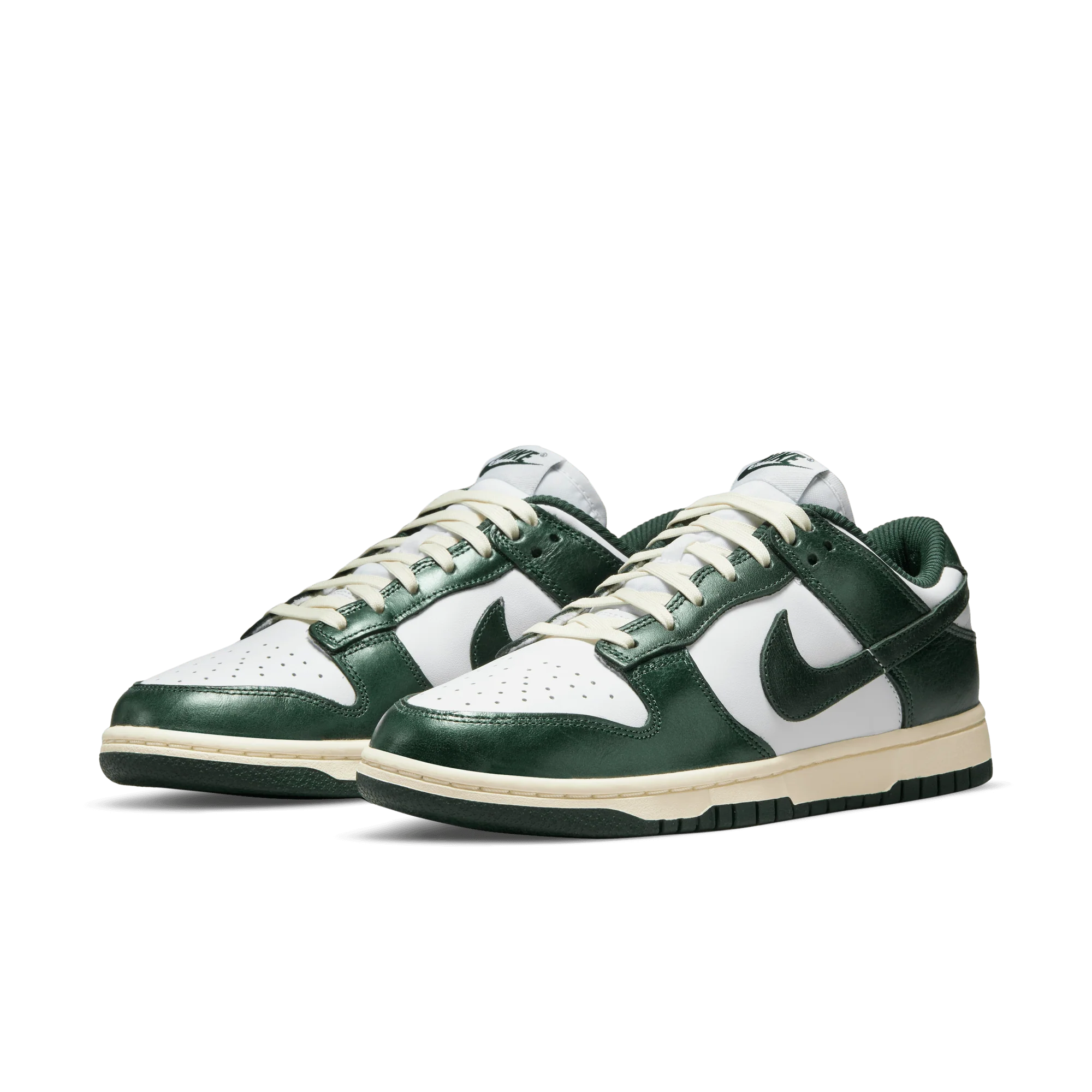 WMNS DUNK LOW "VINTAGE GREEN" - Image 2
