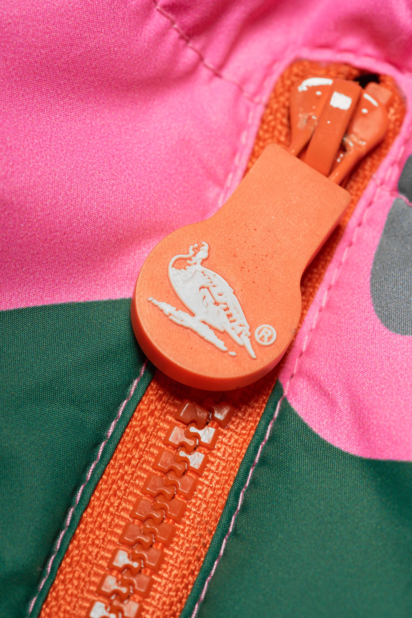 MILITARY CAMO PUFFER JACKET - PINK - Image 4