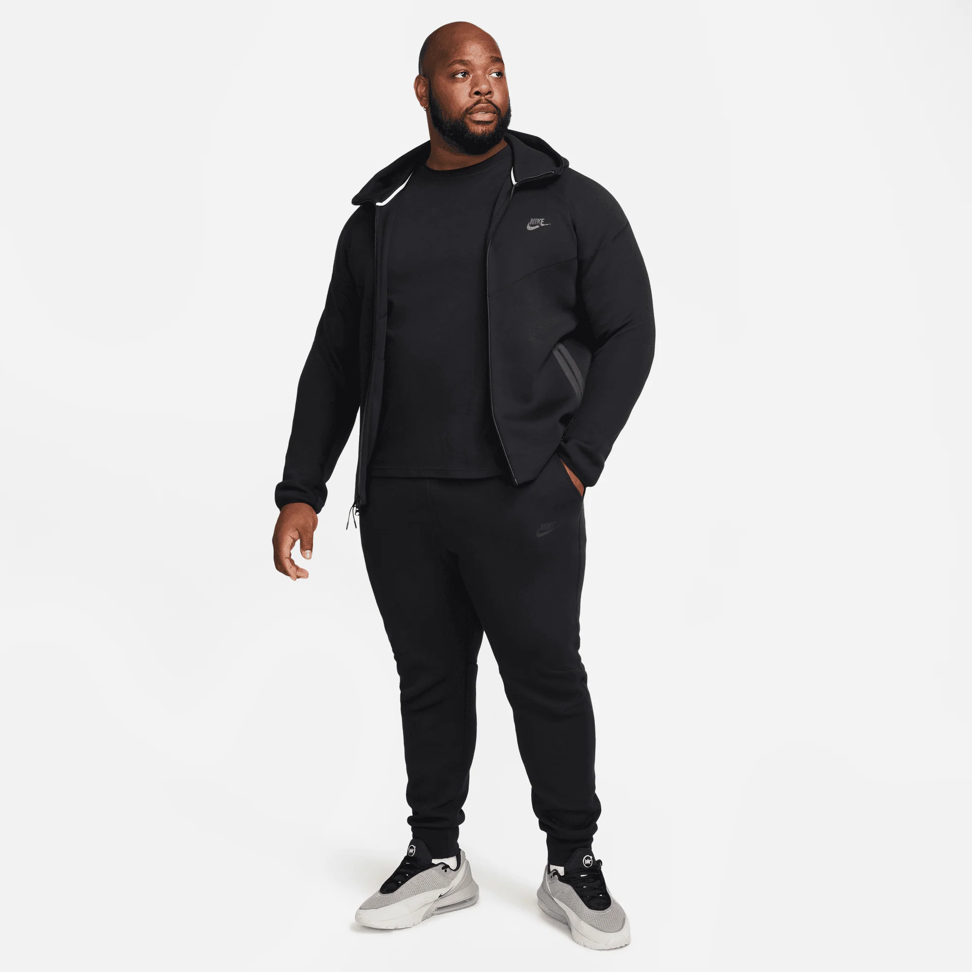 TECH FLEECE FULL-ZIP HOODIE - BLACK - Image 16