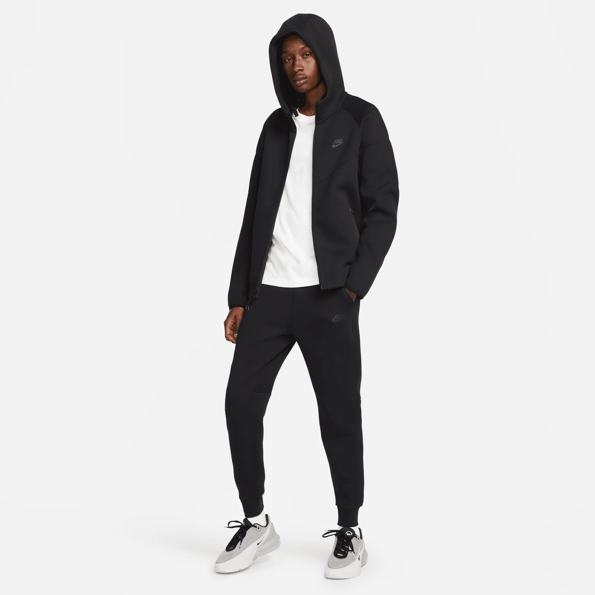 TECH FLEECE FULL-ZIP HOODIE - BLACK - Image 8