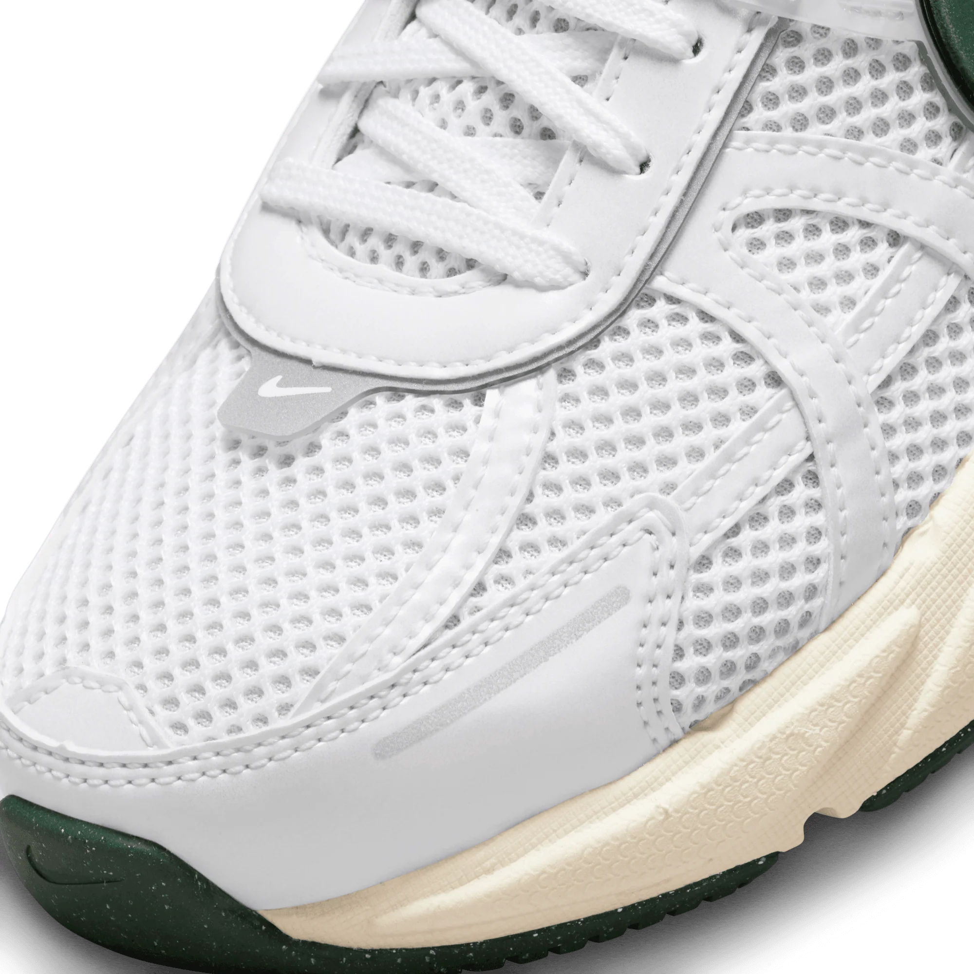 WMNS V2K RUN - WHITE / FIR - Image 10