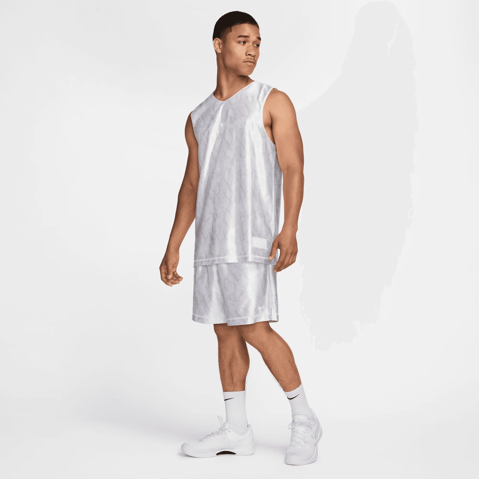 KOBE Dri-FIT STANDARD ISSUE BASKETBALL JERSEY "HALO" - Image 10