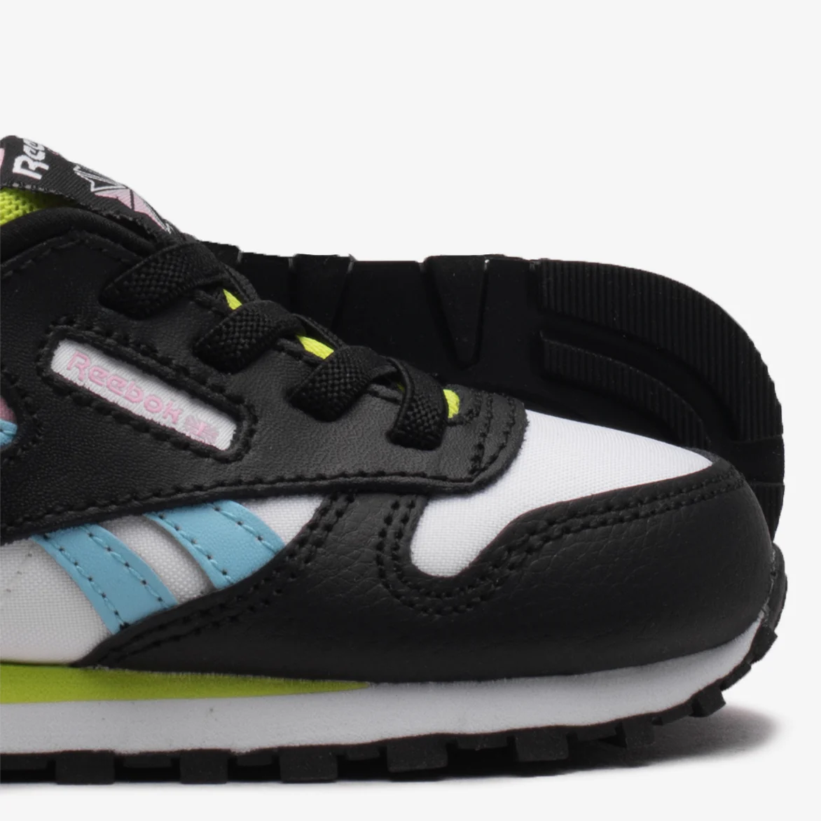 CLASSIC LEATHER - CORE BLACK / FOOTWEAR WHITE / DIGITAL BLUE - Image 4