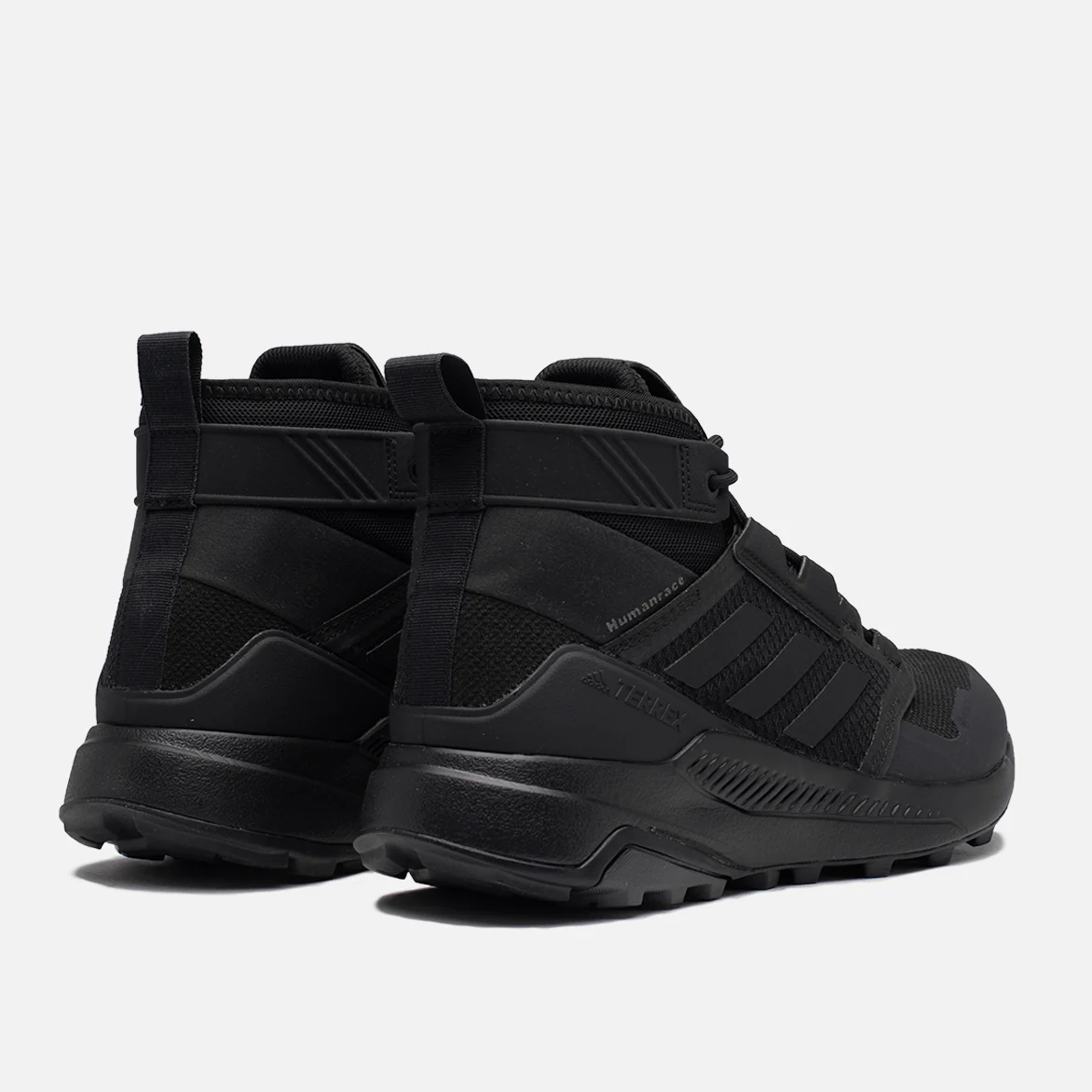 PHARRELL X ADIDAS TERREX TRAILMAKER MID "TRIPLE BLACK" - Image 3
