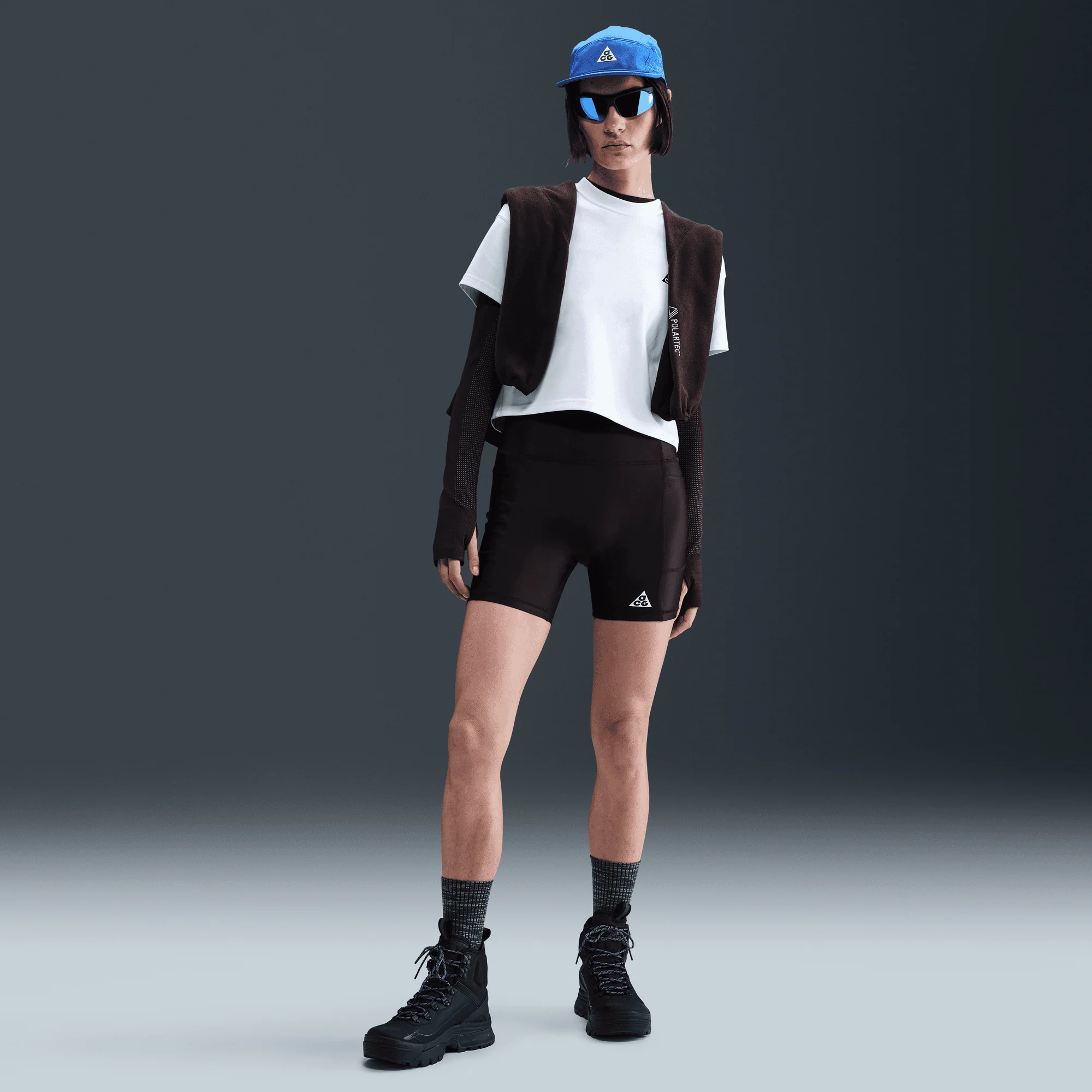WMNS ACG DRI-FIT ADV MID-RISE 6" TREE FROG SHORTS - BLACK - Image 4