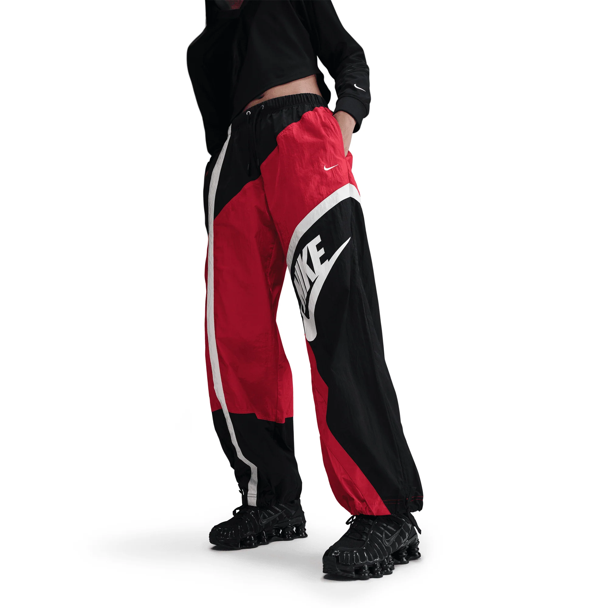 WMNS MID-RISE LOOSE WOVEN OPEN-HEM PANTS - UNIVERSITY RED / BLACK - Image 3