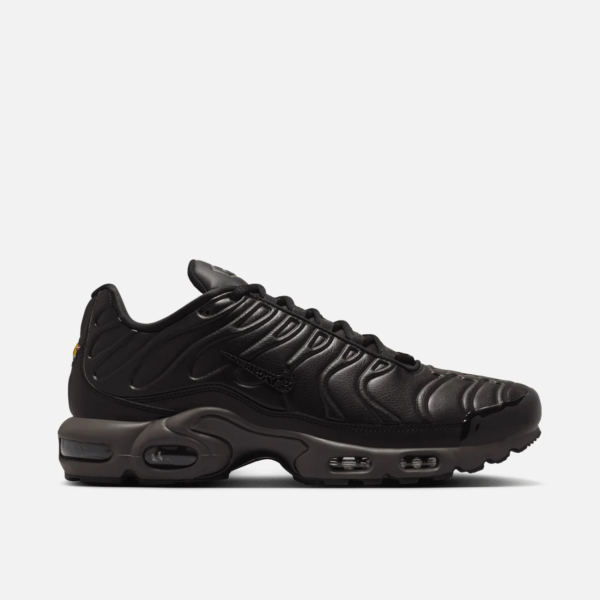 AIR MAX PLUS PRM QS "BLACK TEA"