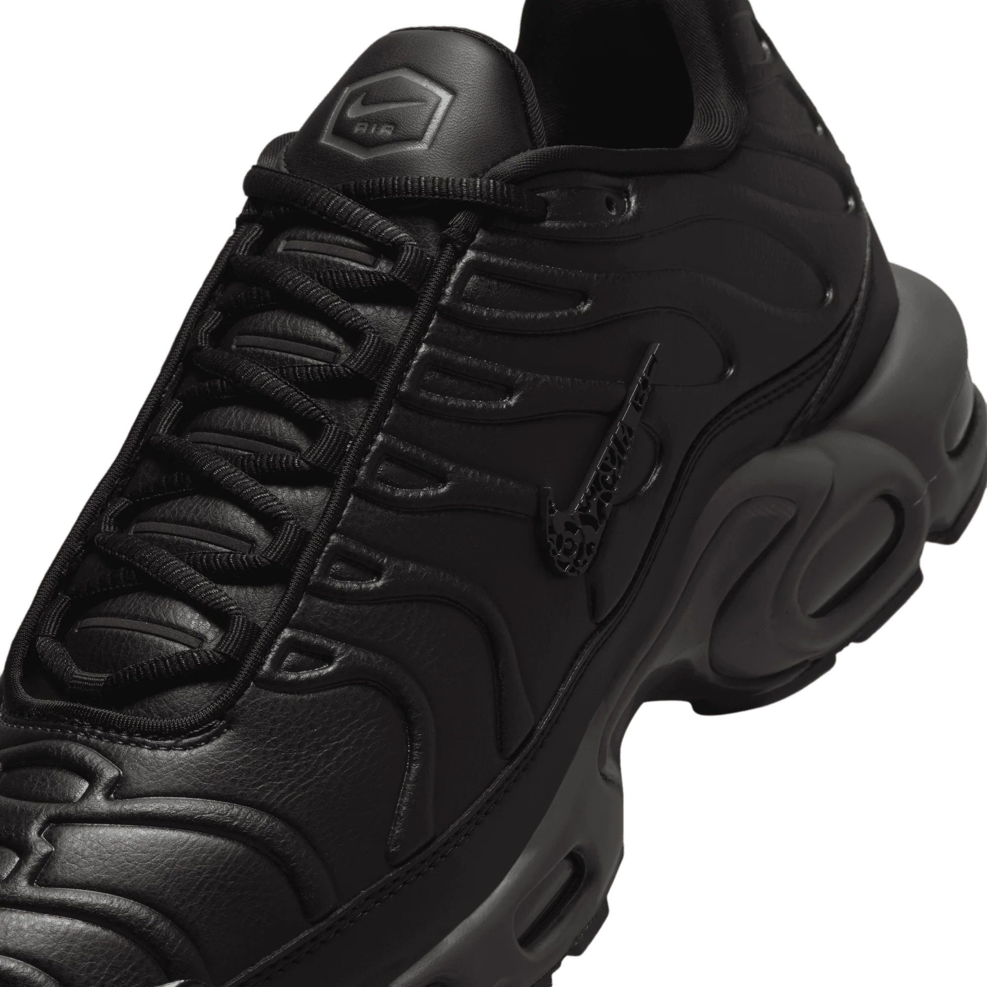 AIR MAX PLUS PRM QS "BLACK TEA" - Image 7