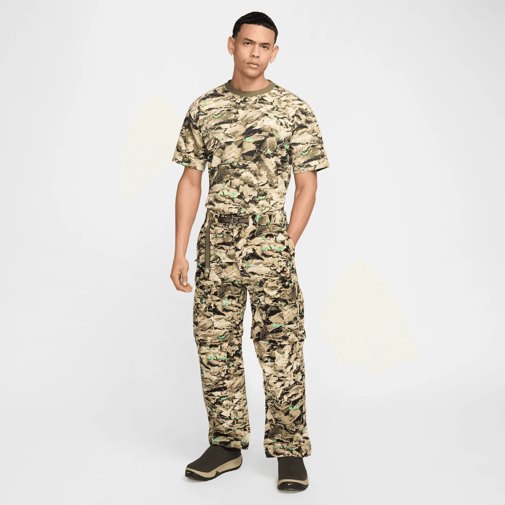 ACG SMITH SUMMIT CARGO PANTS - PARACHUTE BEIGE / SEQUOIA - Image 11