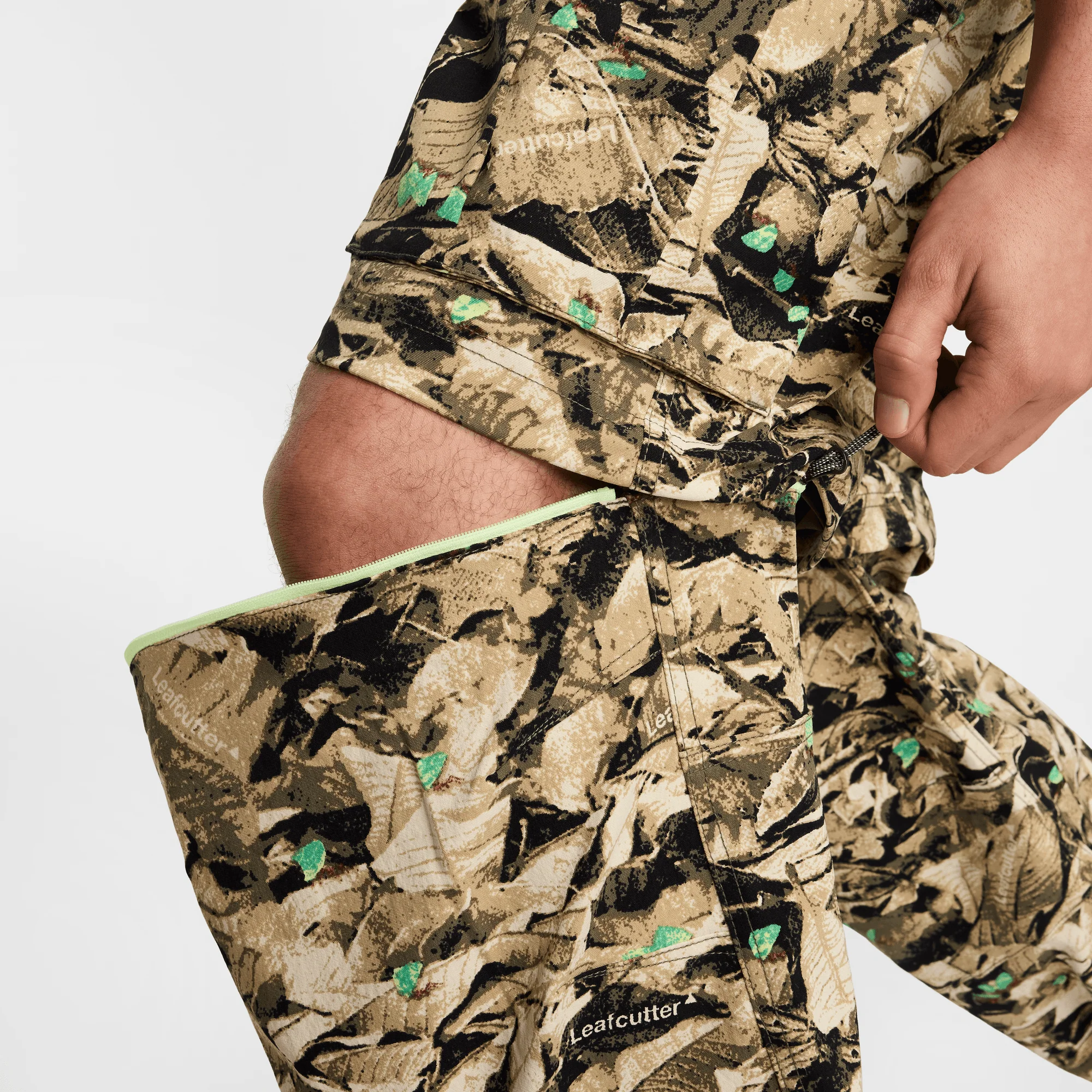 ACG SMITH SUMMIT CARGO PANTS - PARACHUTE BEIGE / SEQUOIA - Image 9