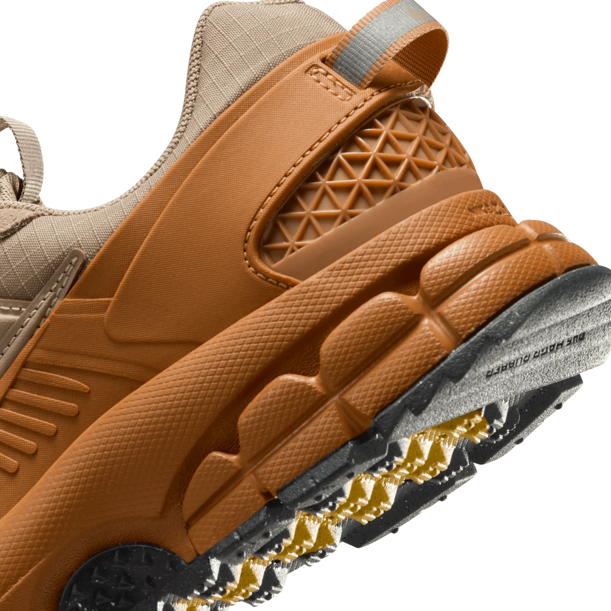 WMNS ZOOM VOMERO ROAM - FLAX / KHAKI - Image 8