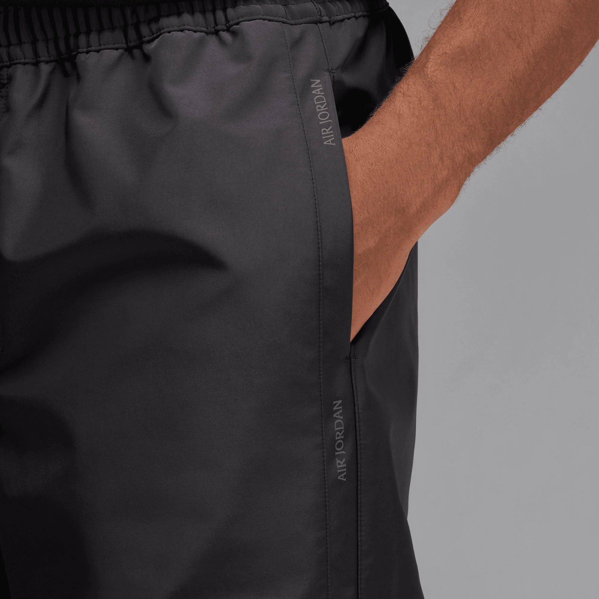 AIR JORDAN TRACK PANTS - OFF NOIR - Image 4