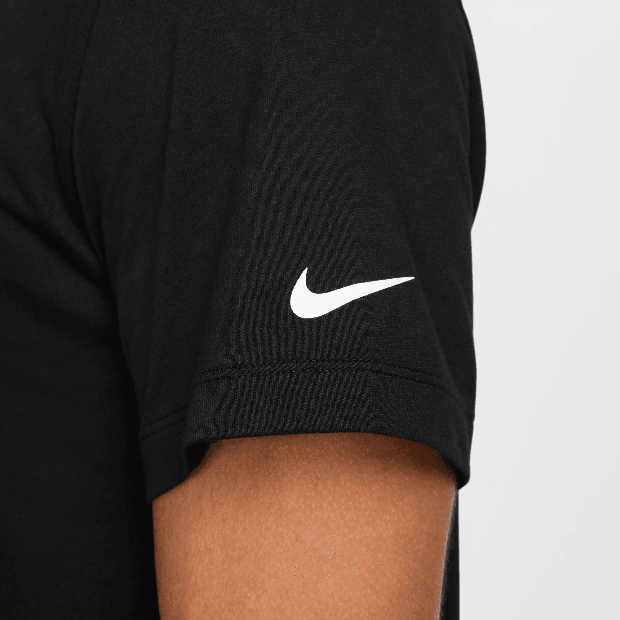 KOBE "STOCKINGS" TEE - BLACK - Image 11
