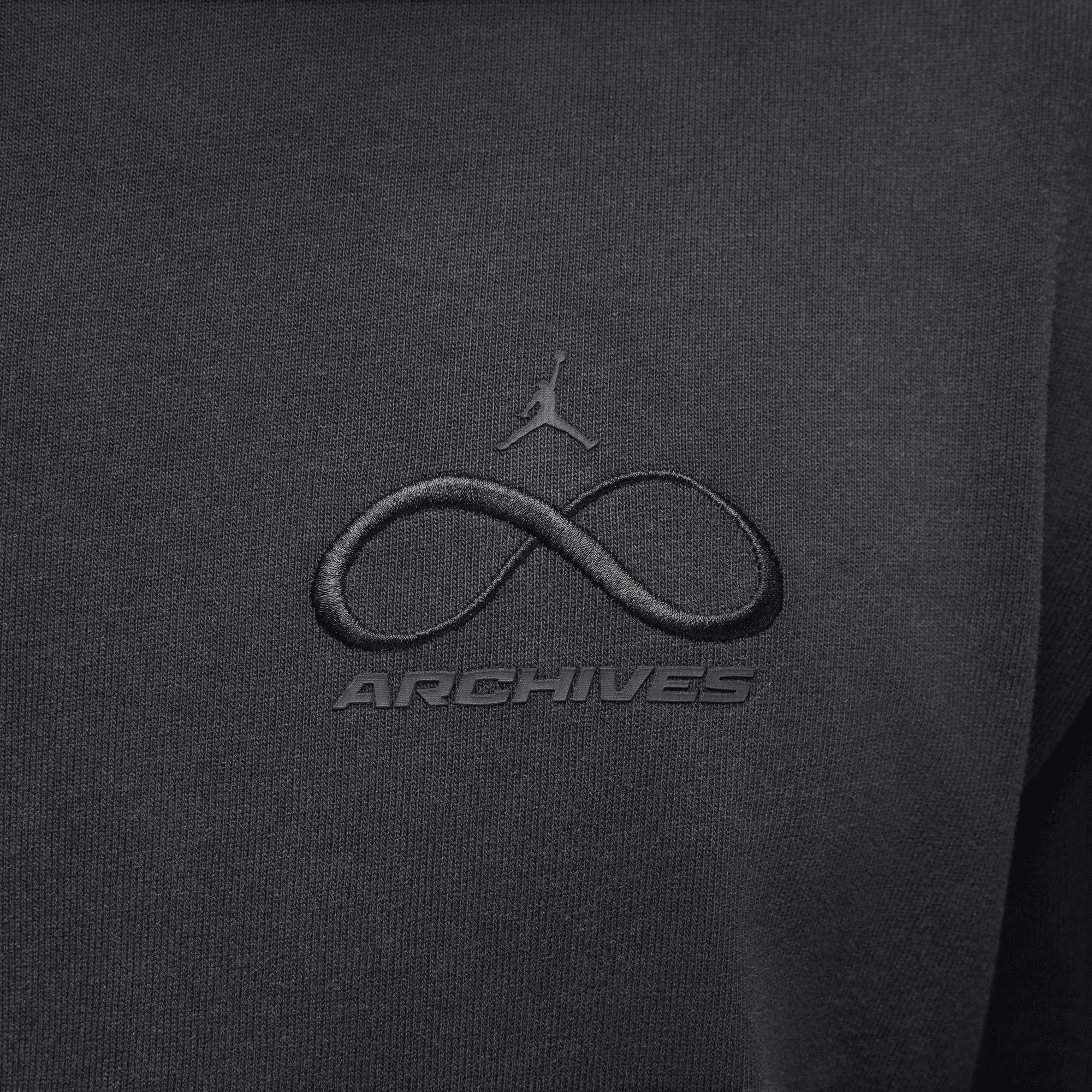 INFINITE ARCHIVES X JORDAN TEE - BLACK - Image 4