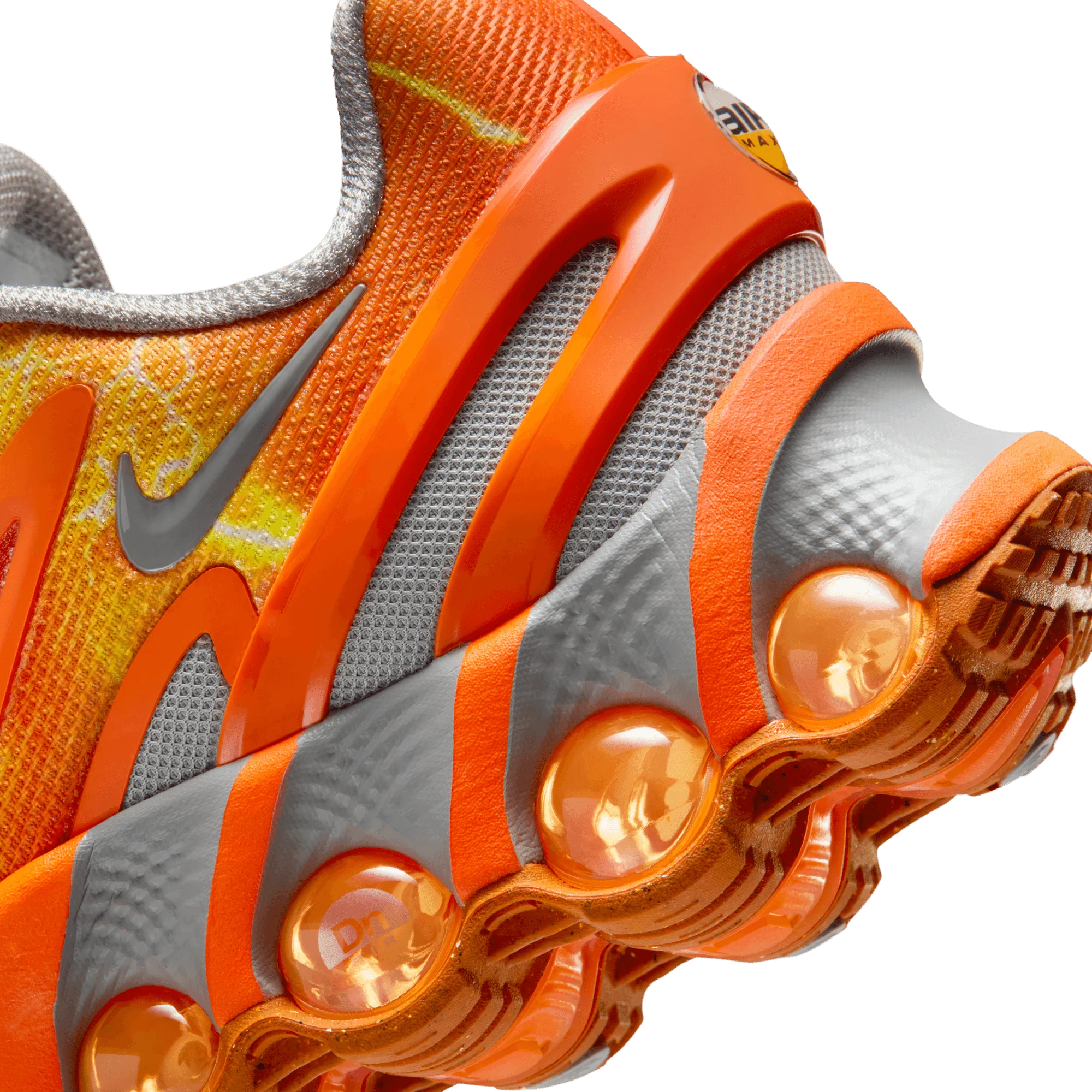 PALACE X NIKE AIR MAX DN8 SP "SAFETY ORANGE" - Image 8