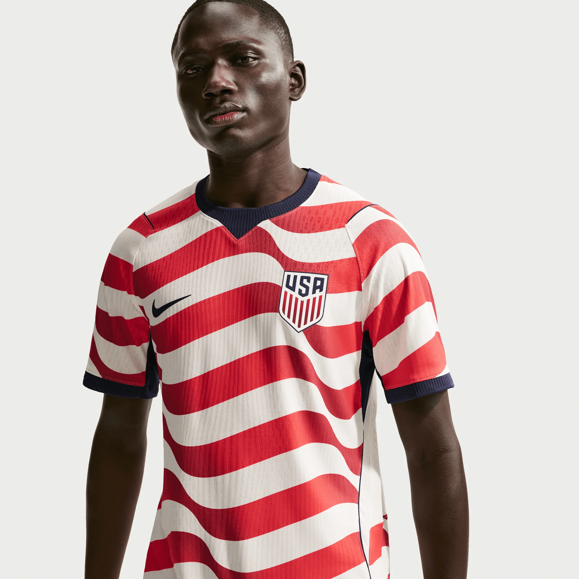 USMNT 2026 HOME JERSEY -SAIL / MIDNIGHT NAVY - Image 3