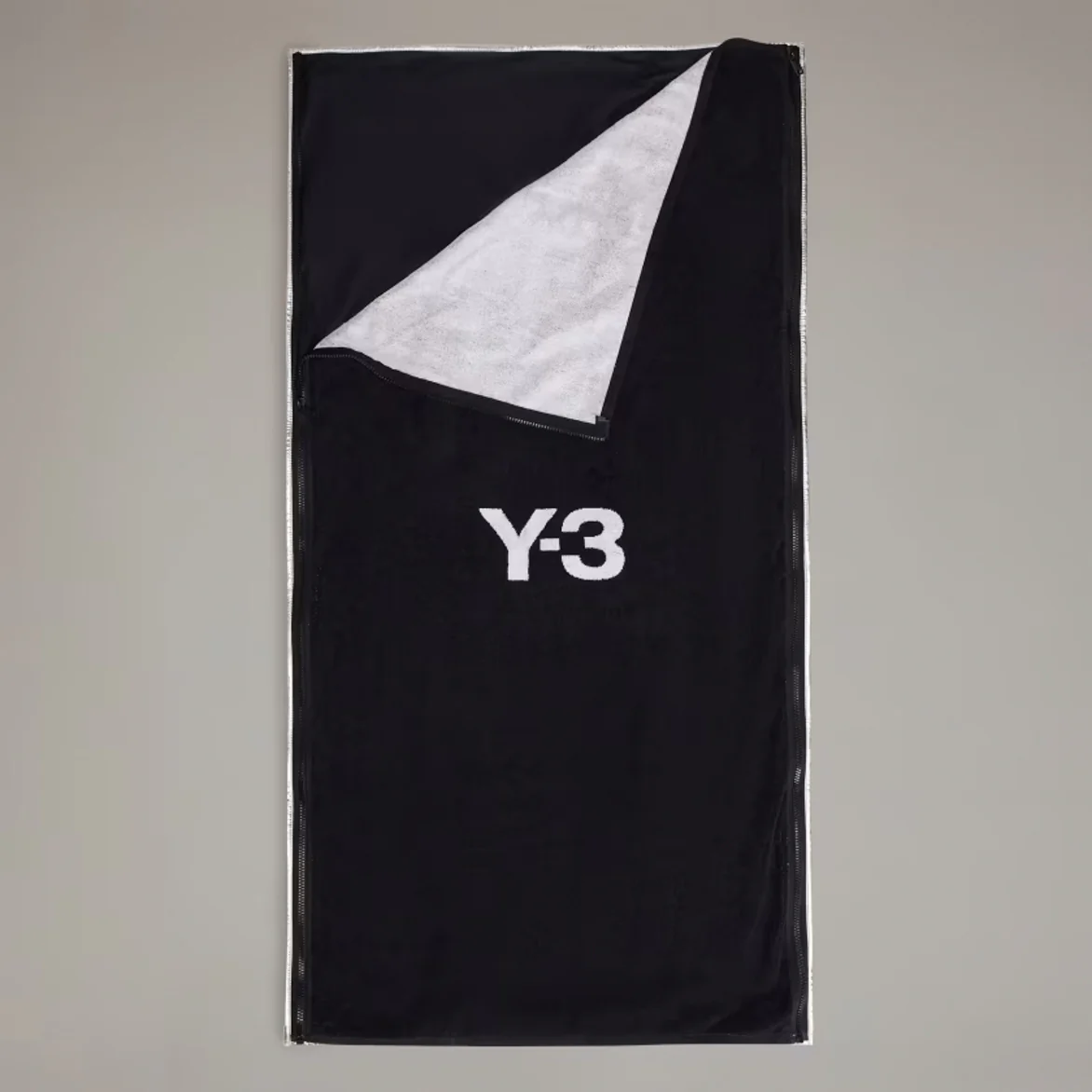 BEACH TOWEL BAG - SILVER - Image 3