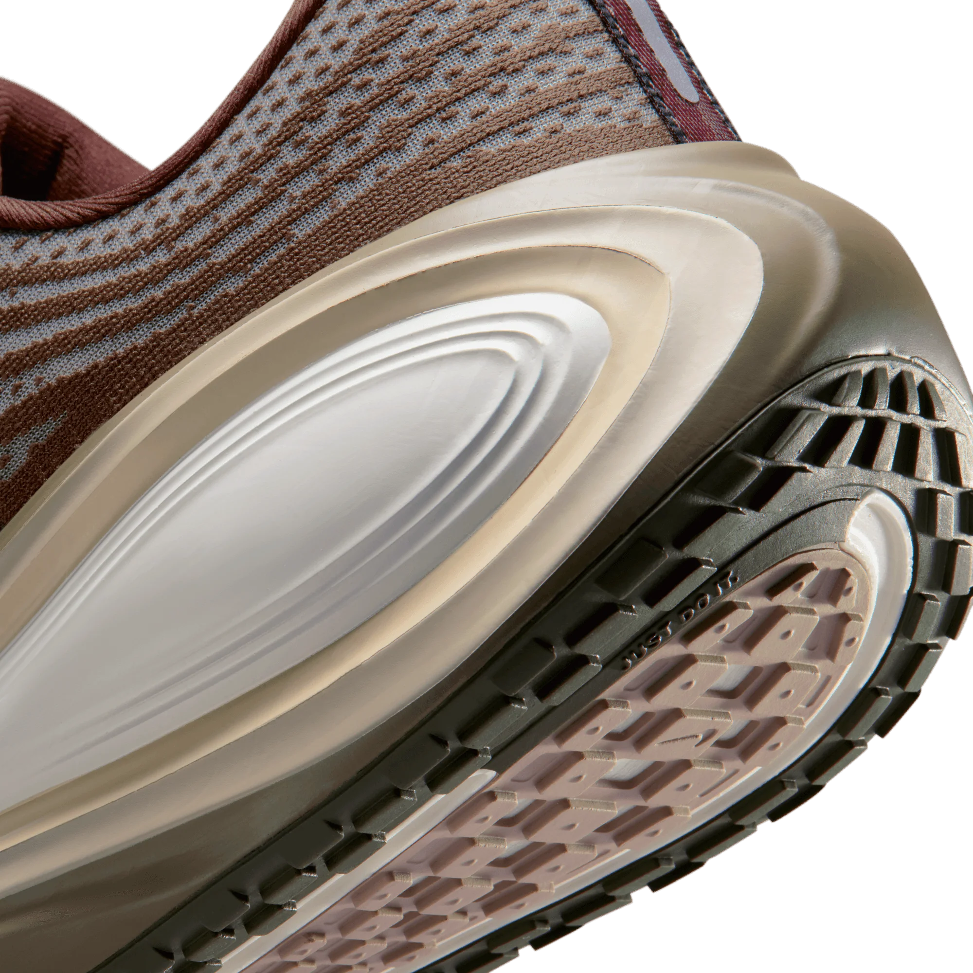 VOMERO PLUS QS - OFF NOIR / PECAN - Image 8