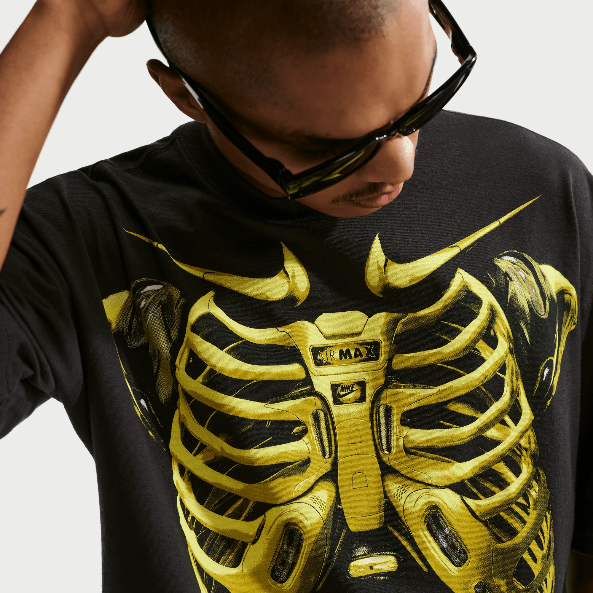 MAX90 X-RAY TEE - BLACK / NEON YELLOW - Image 2