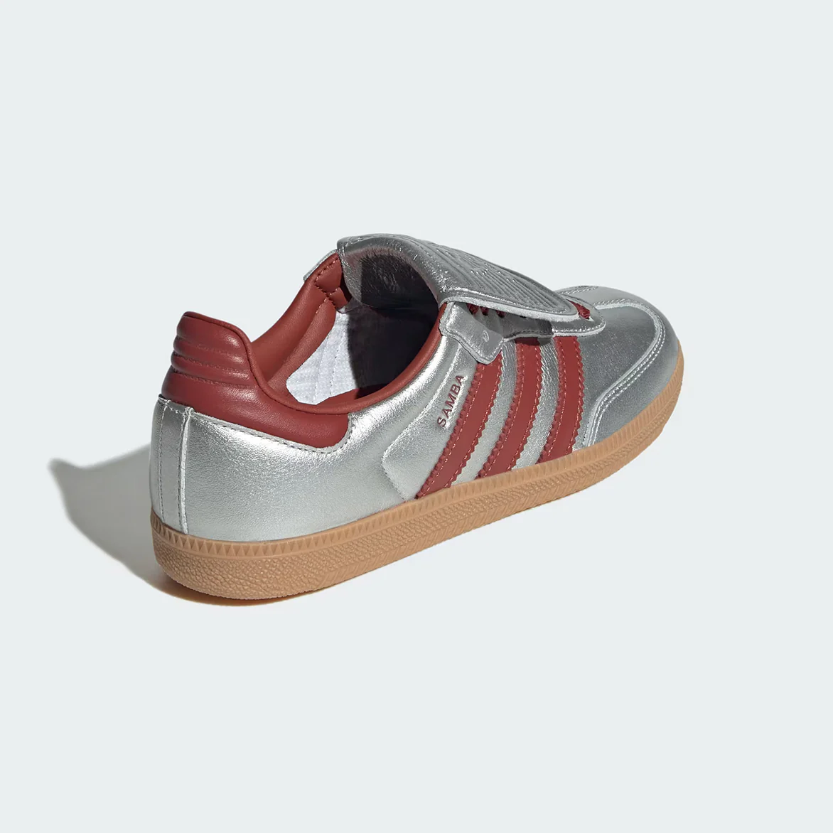WMNS SAMBA LONG TONGUE - SILVER METALLIC / PRELOVED RUBY - Image 3