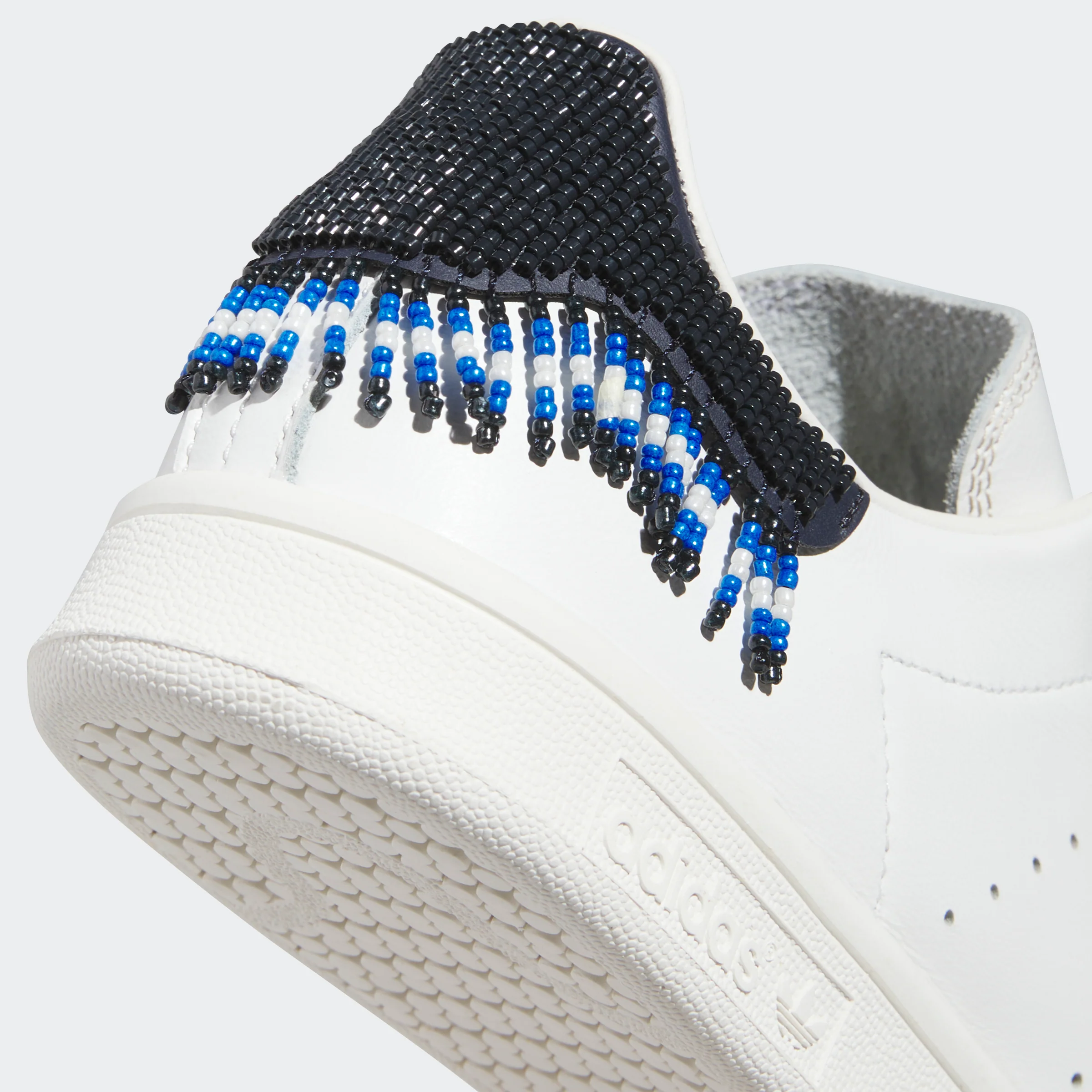 CLOT BY EDISON CHEN X ADIDAS STAN SMITH "BEADED" - Image 7