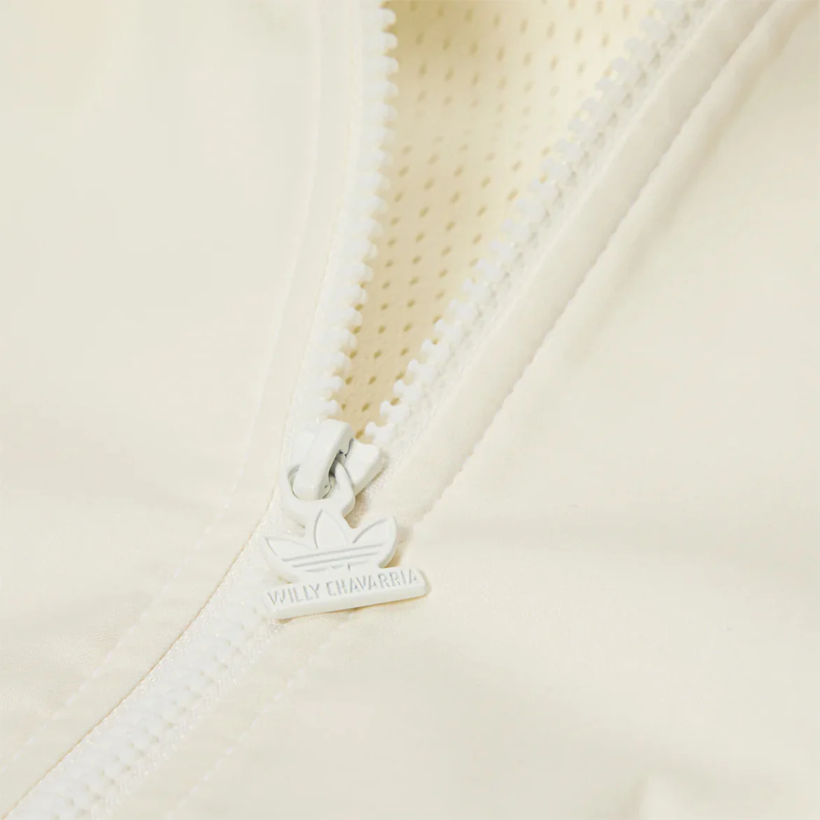WILLY CHAVARRIA X ADIDAS POPLIN TRACKTOP - OFF WHITE - Image 3
