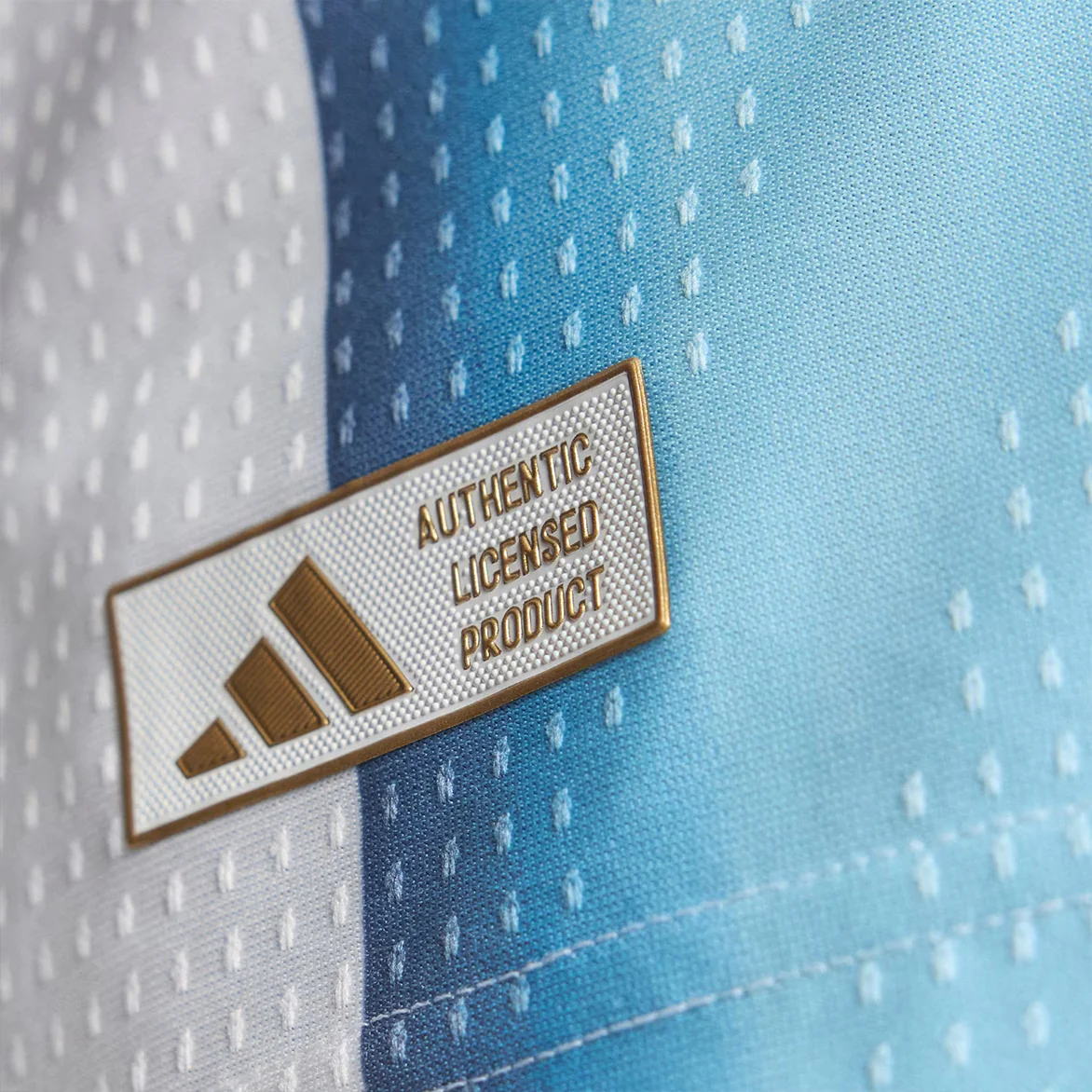 ARGENTINA '26 HOME MESSI AUTHENTIC JERSEY - WHITE / ICEY BLUE - Image 5