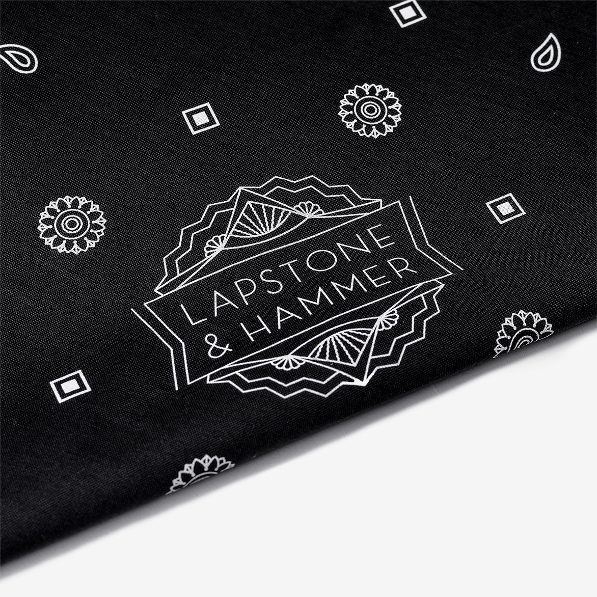 LAPSTONE STACK DECO BANDANA - BLACK / WHITE - Image 3