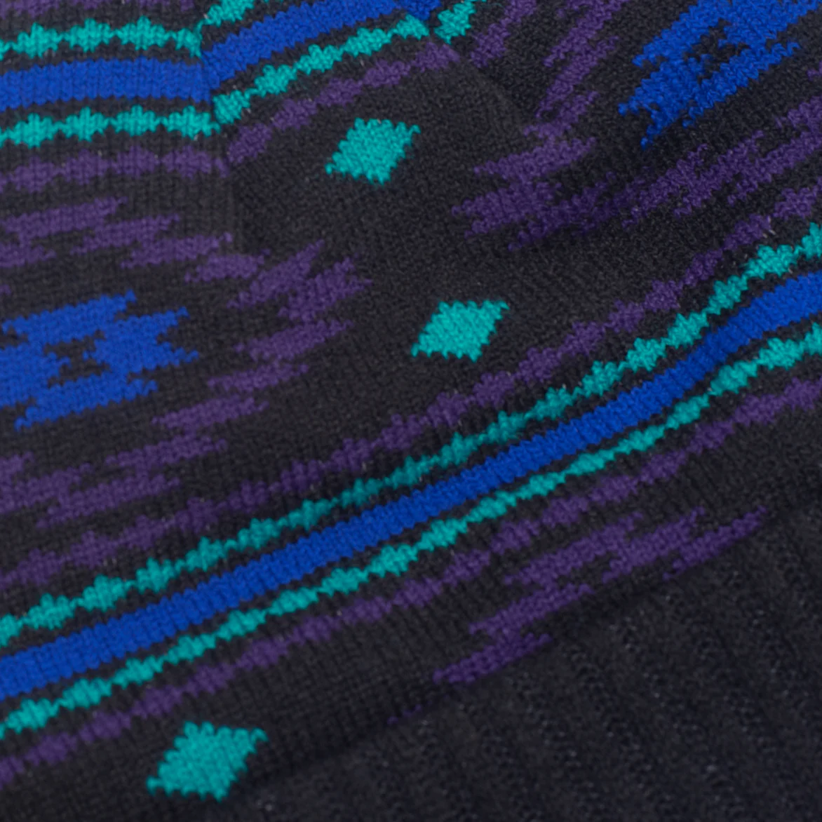 LAPSTONE INTARSIA KNIT BEANIE - BLACK - Image 4