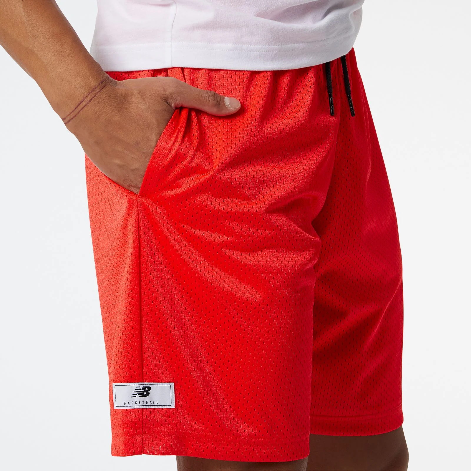 NB Essential BBall Short - energy red - Image 4