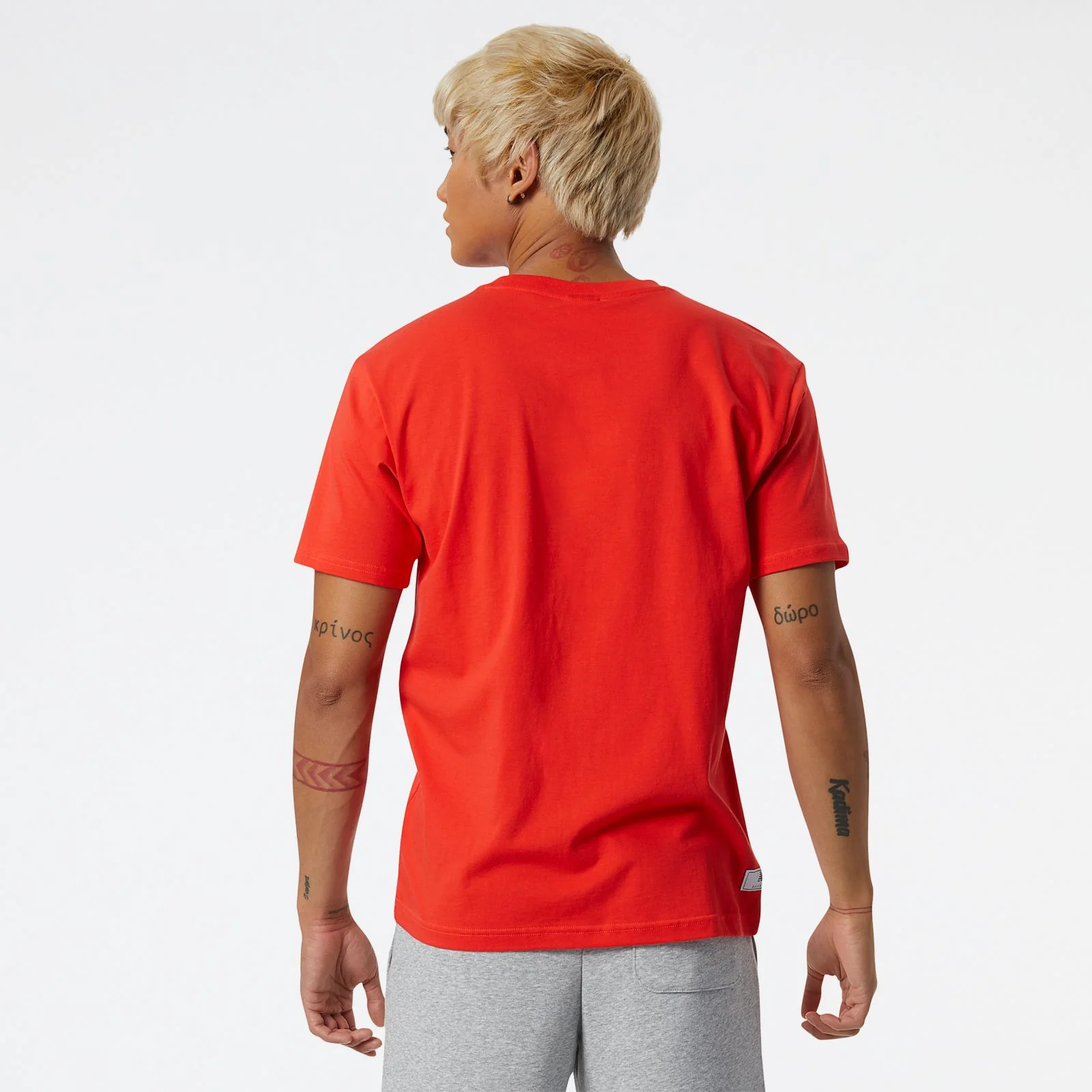 NB Hoops Essential Tee - ENERGY RED - Image 3