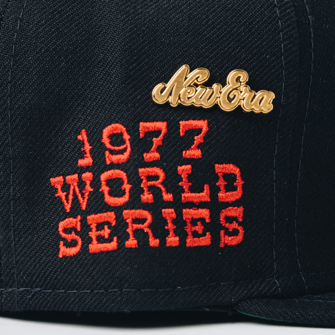 WORLD SERIES COLLECTION 5950 FITTED HAT "NEW YORK YANKEES '77" - Image 6