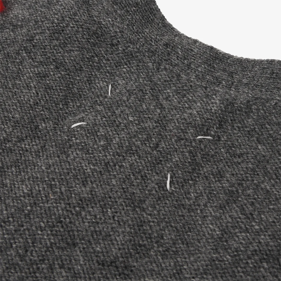 CUT-OUT ARGYLE CARDIGAN - GREY - Image 4