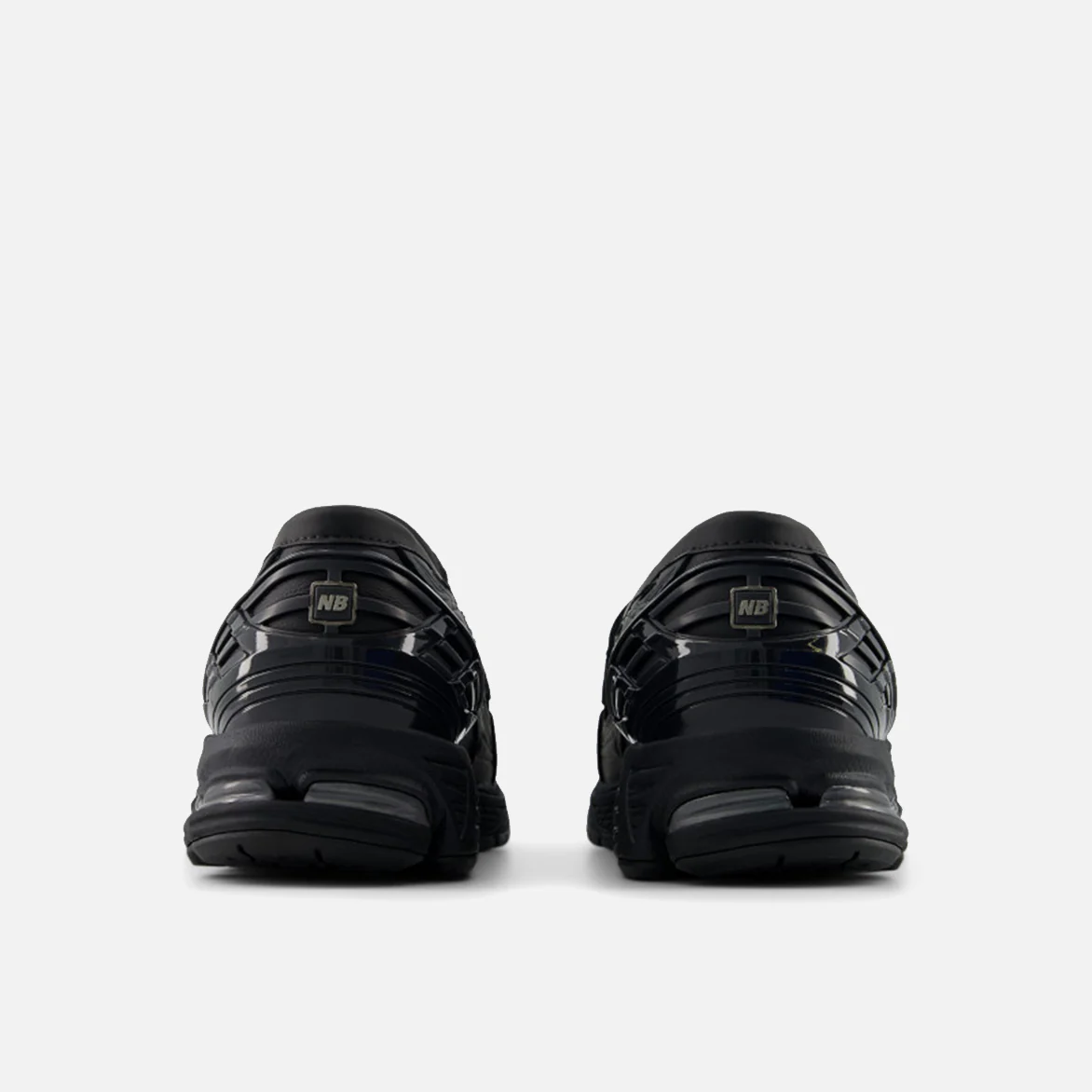 1906L - BLACK / ANGORA - Image 4